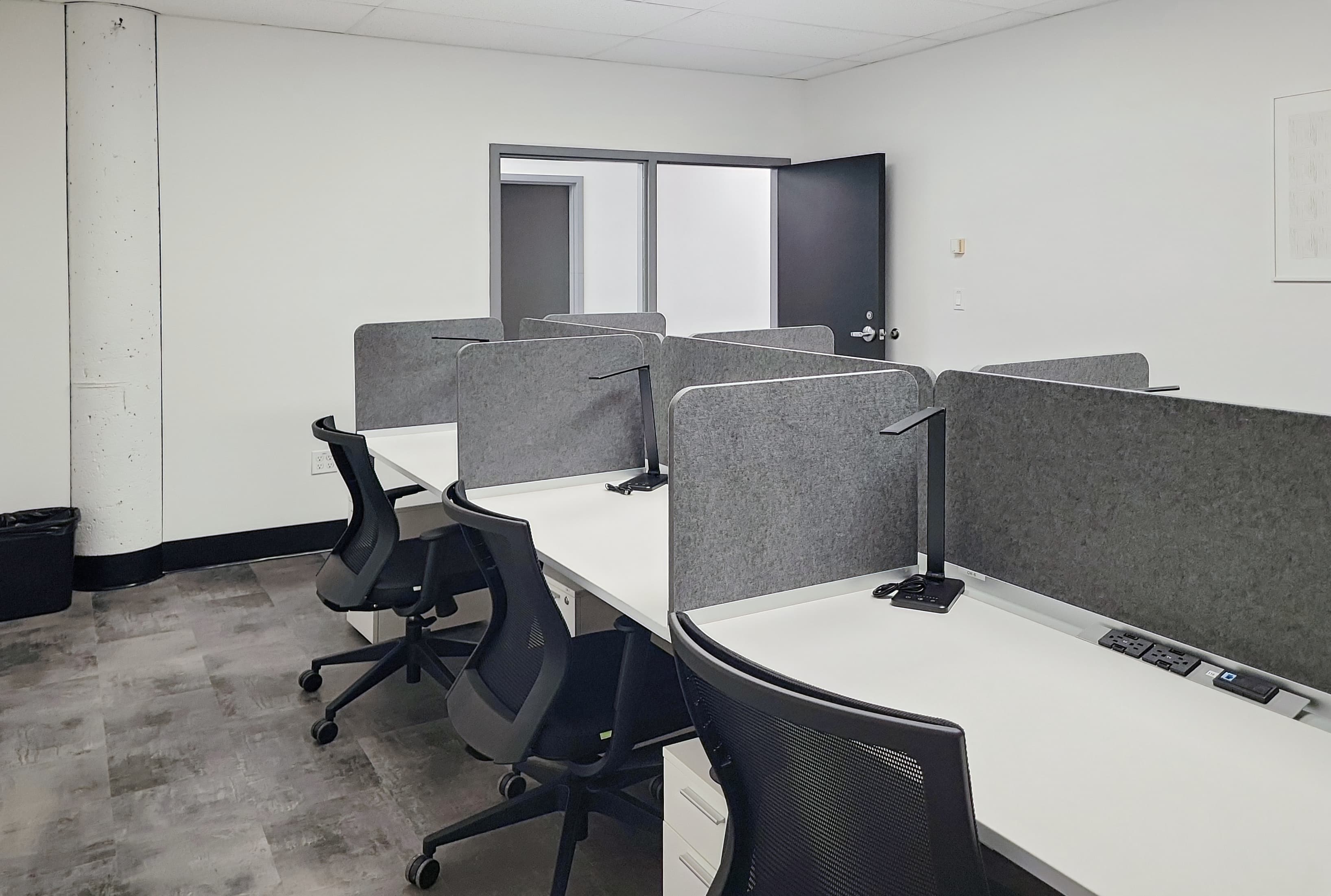 QC, Sherbrooke - King Street West image 11