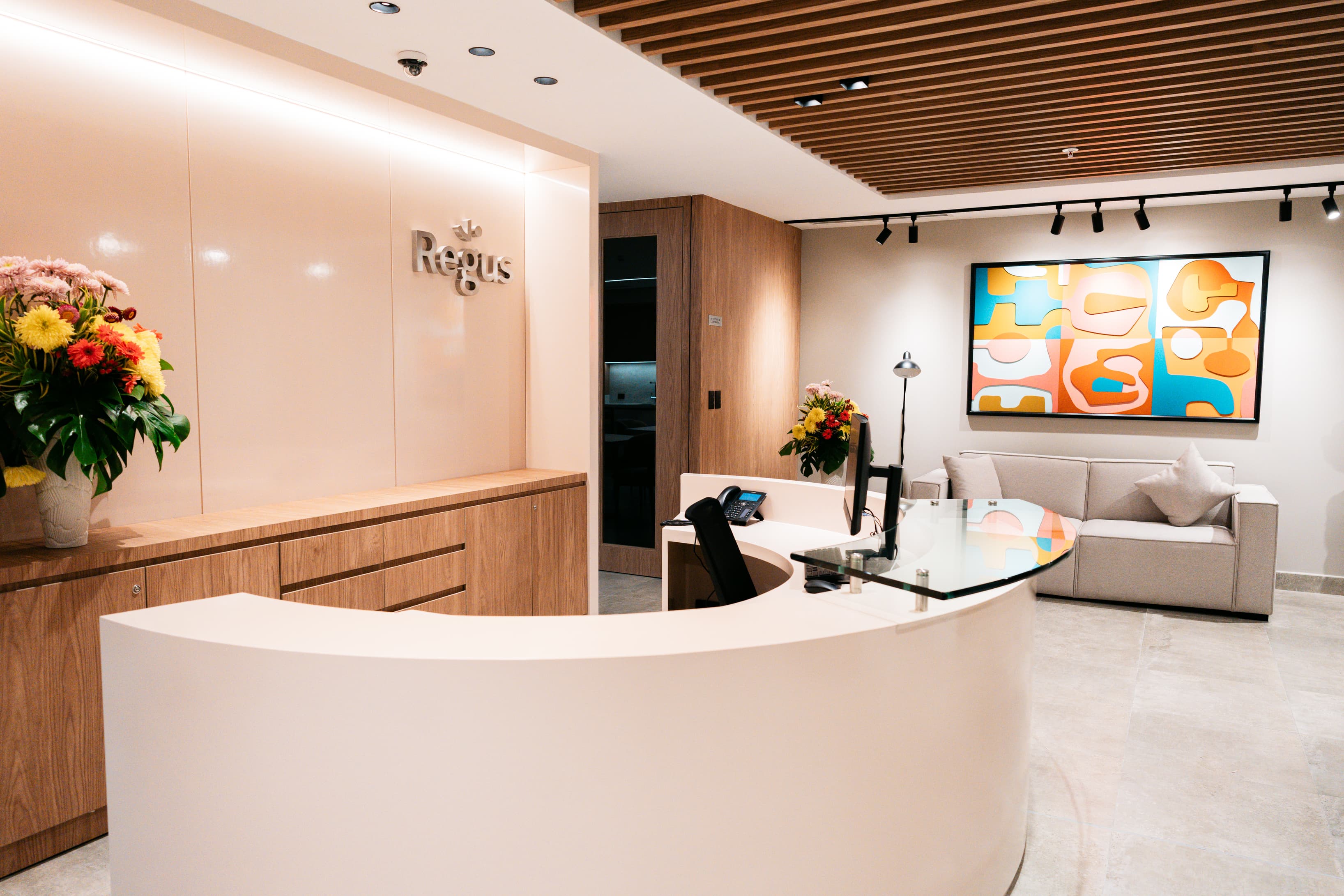 ECUADOR, Guayaquil, Los Arcos Plaza image 7 ECUADOR, Guayaquil, Los Arcos Plaza image 7