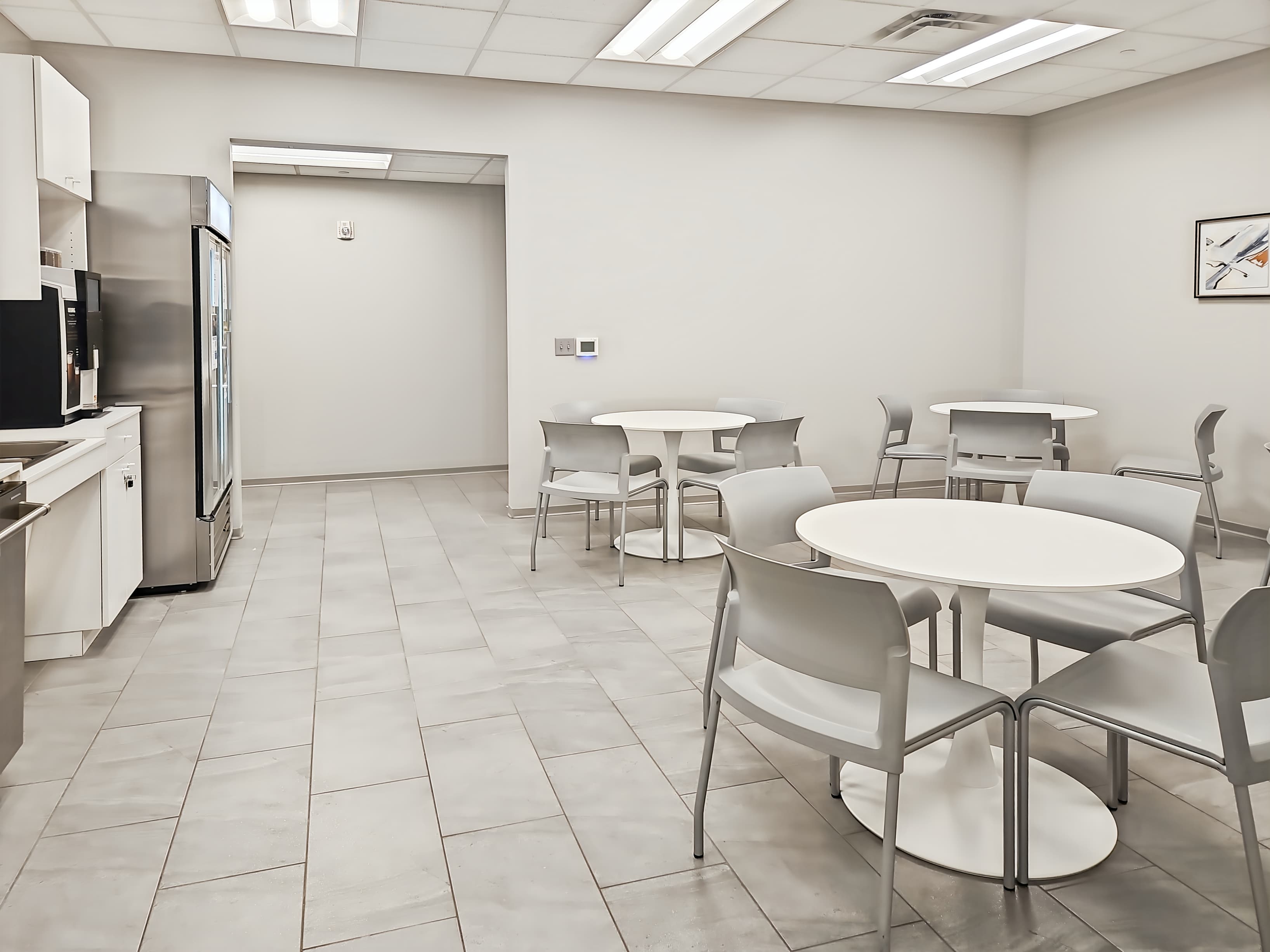 OH, Louisville - KMG Building image 3