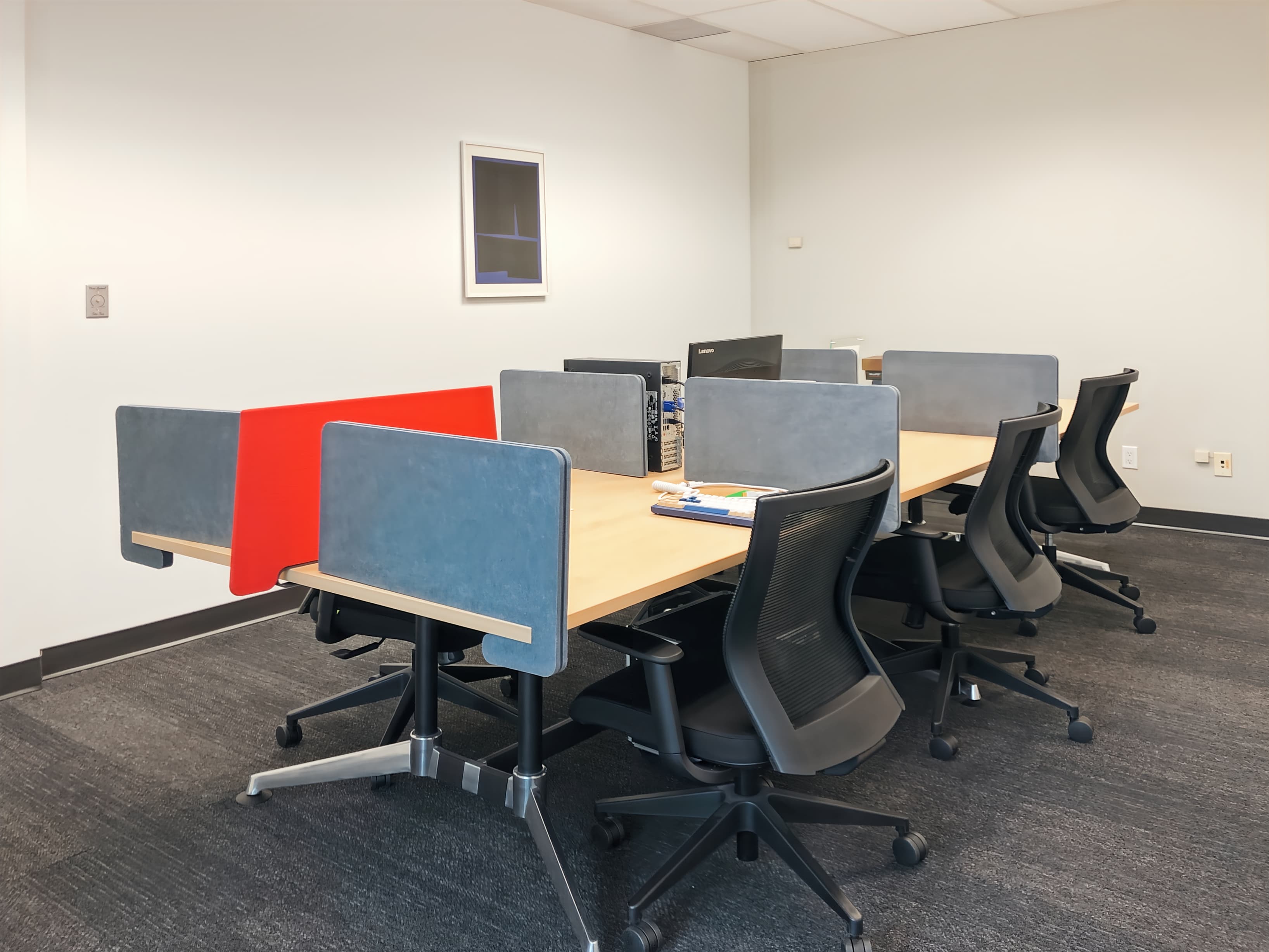 BC, Richmond - Commerce Court image 4