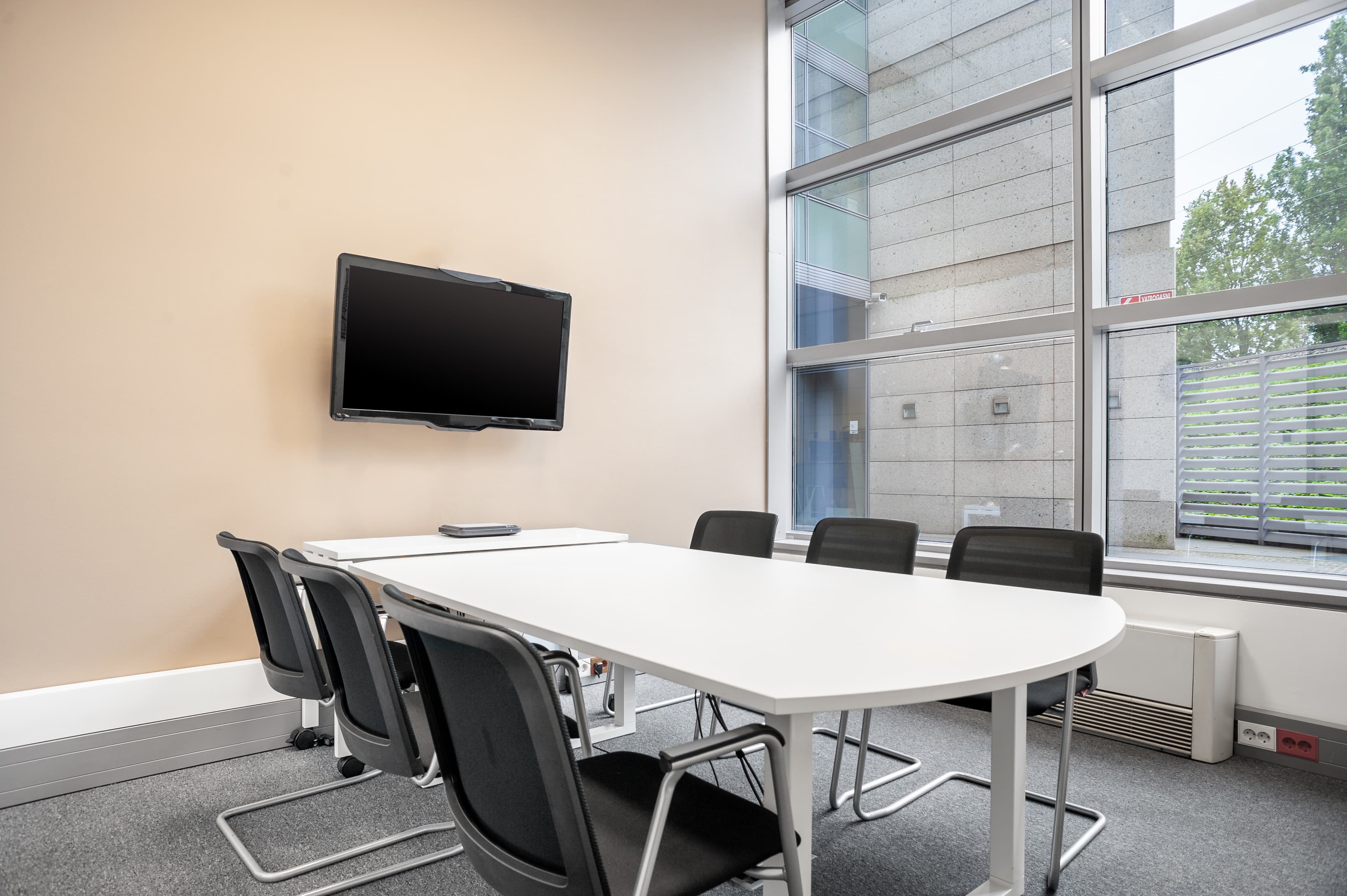 ZAGREB, Savska EUR image 8