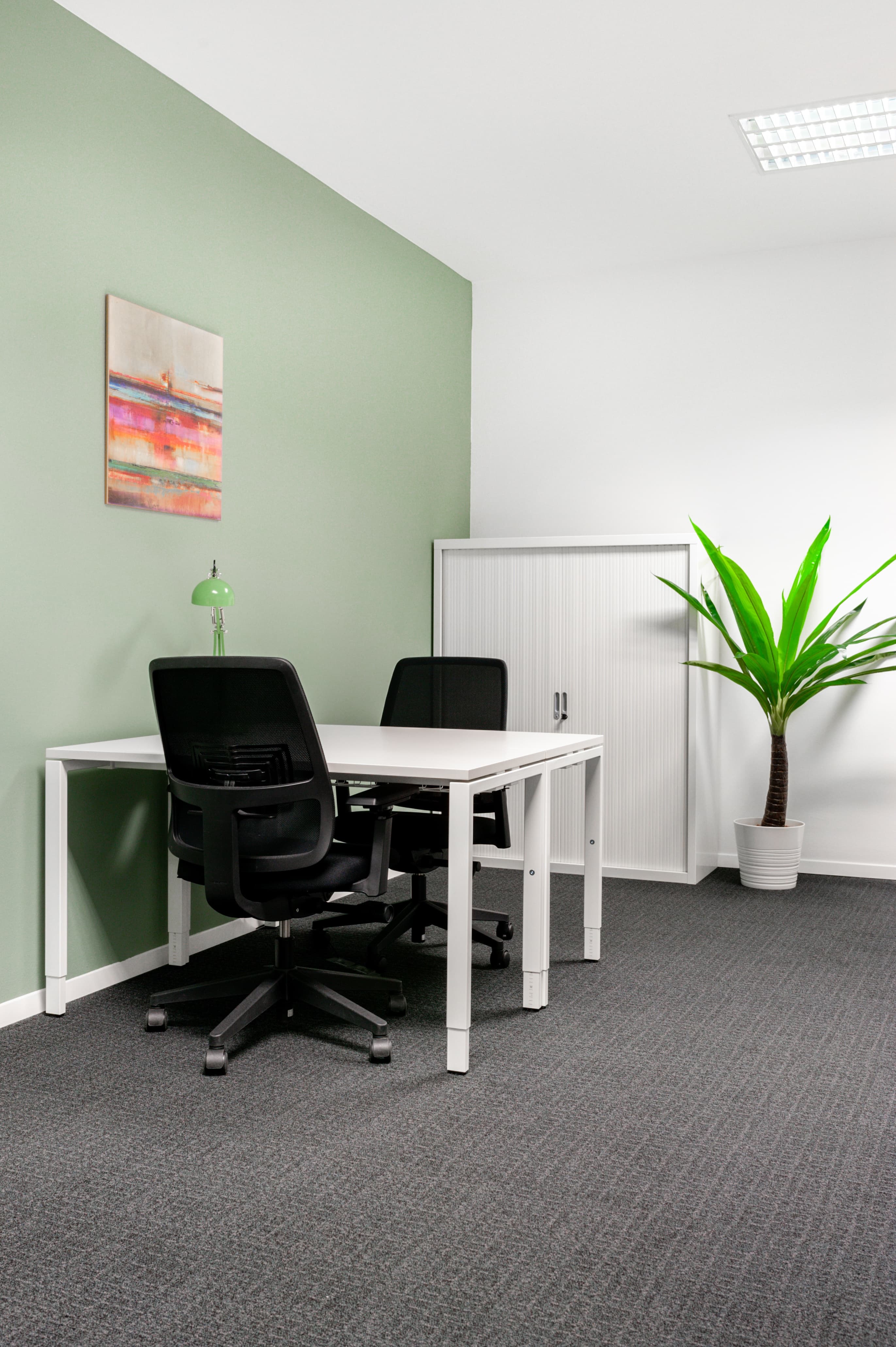 ZAGREB, City centre EUR image 5