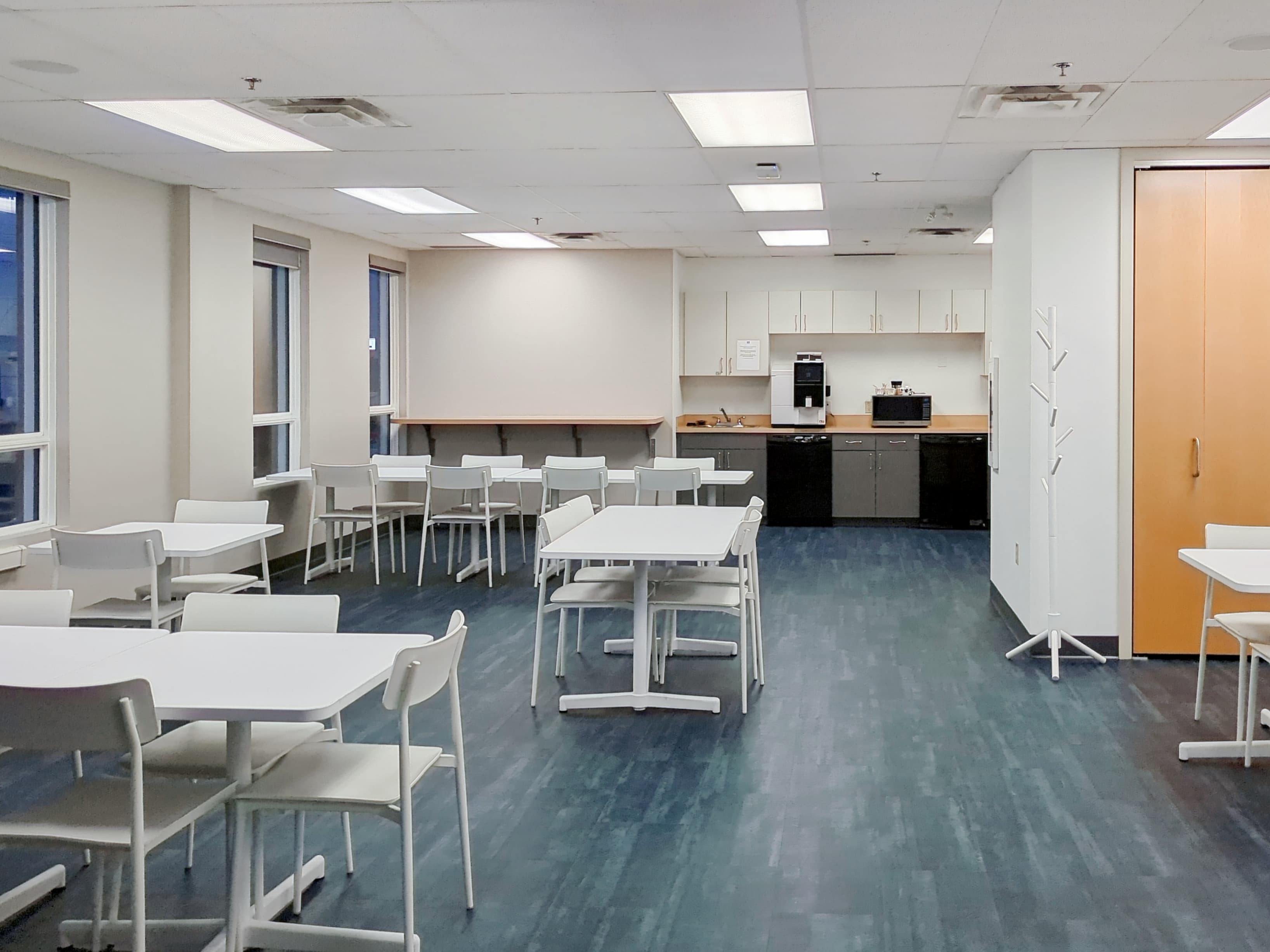 AB, Edmonton - Elm Business Park 4 image 2