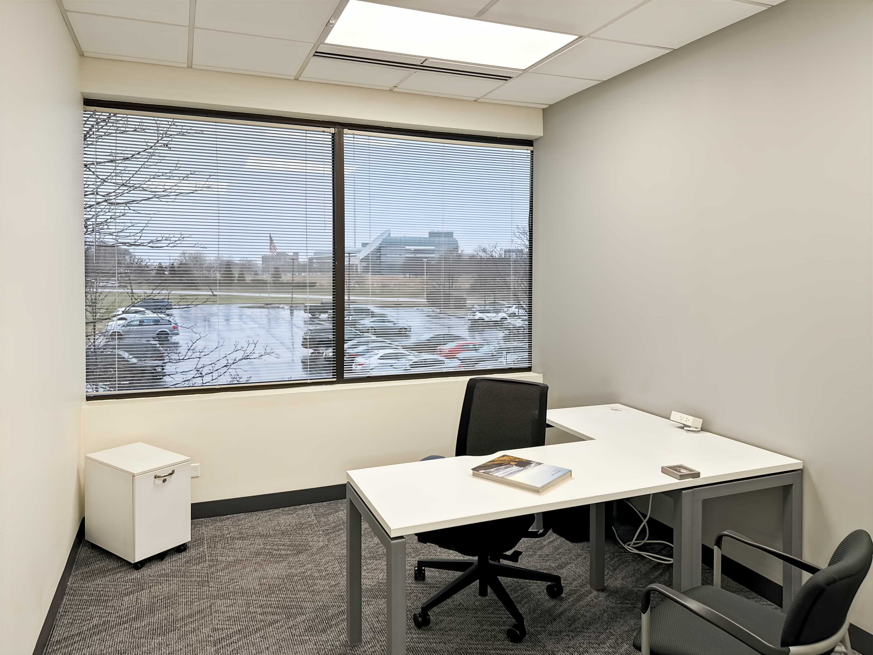 IL, Lisle - Corporate Lakes 1 image 12