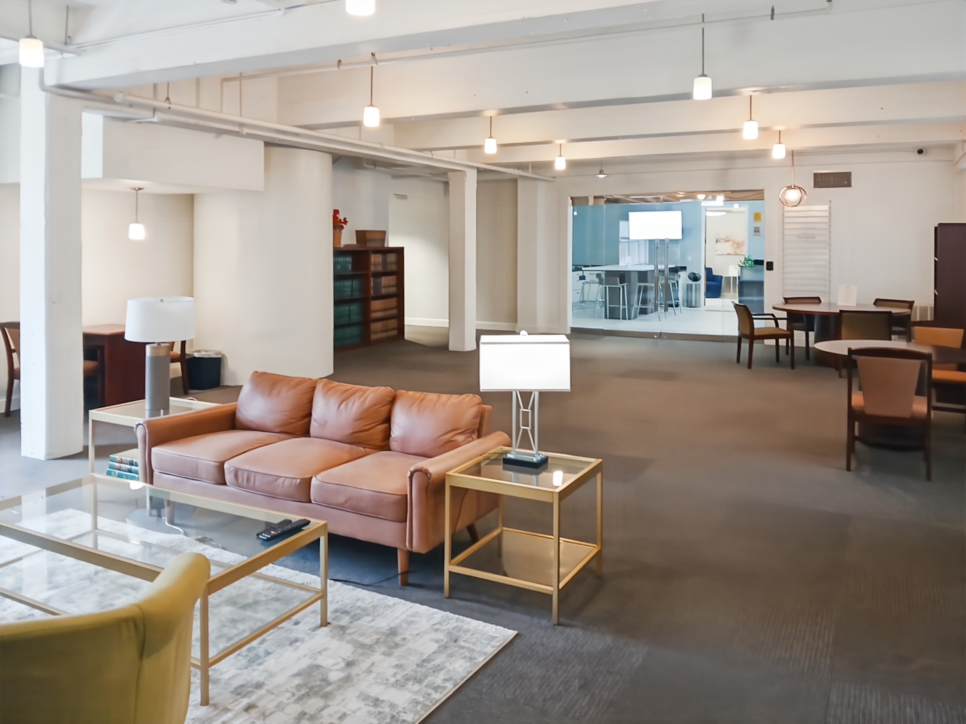 MS, Jackson - East Capitol St image 14