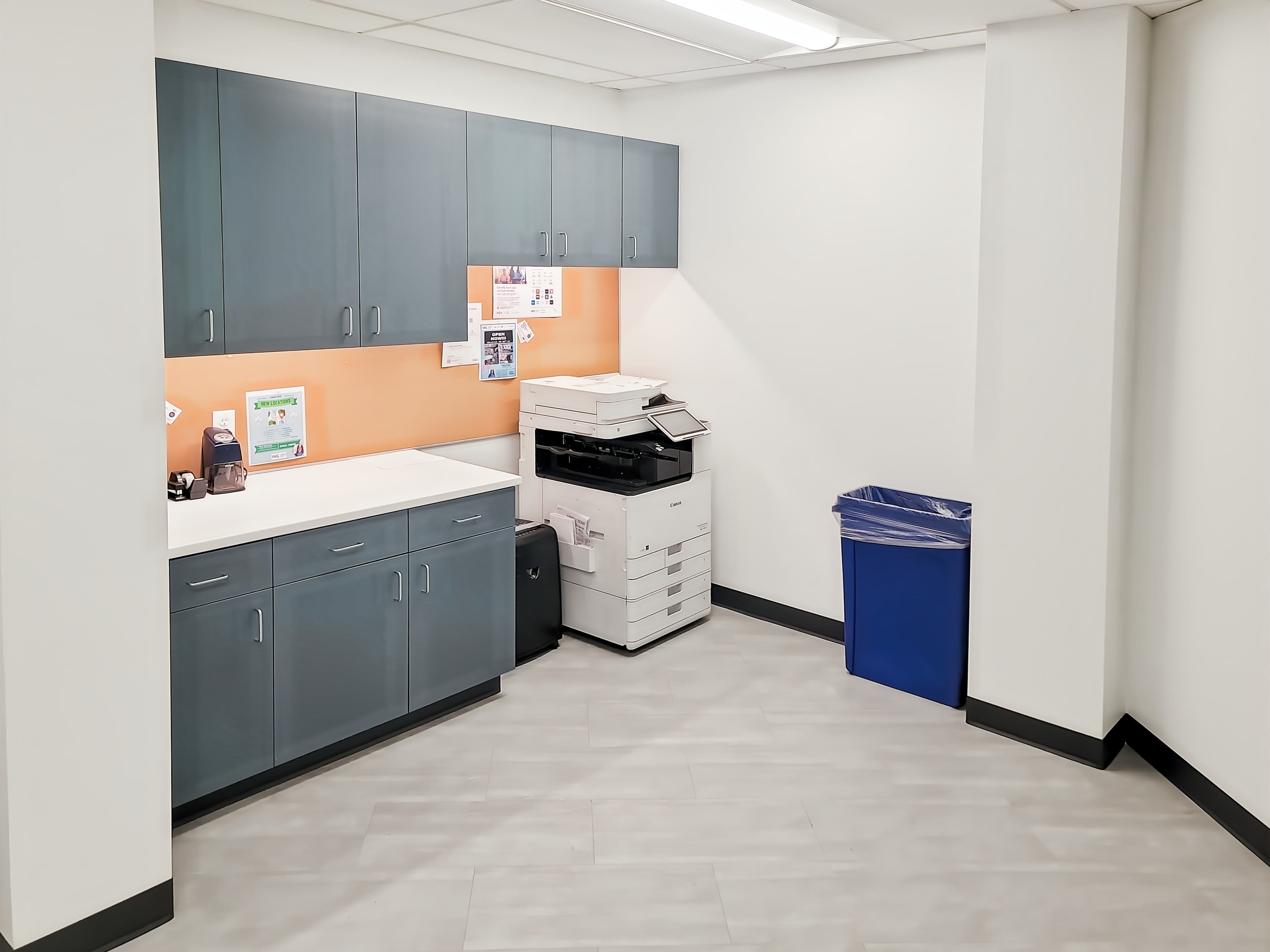 WA, Everett - Airport Rd image 7