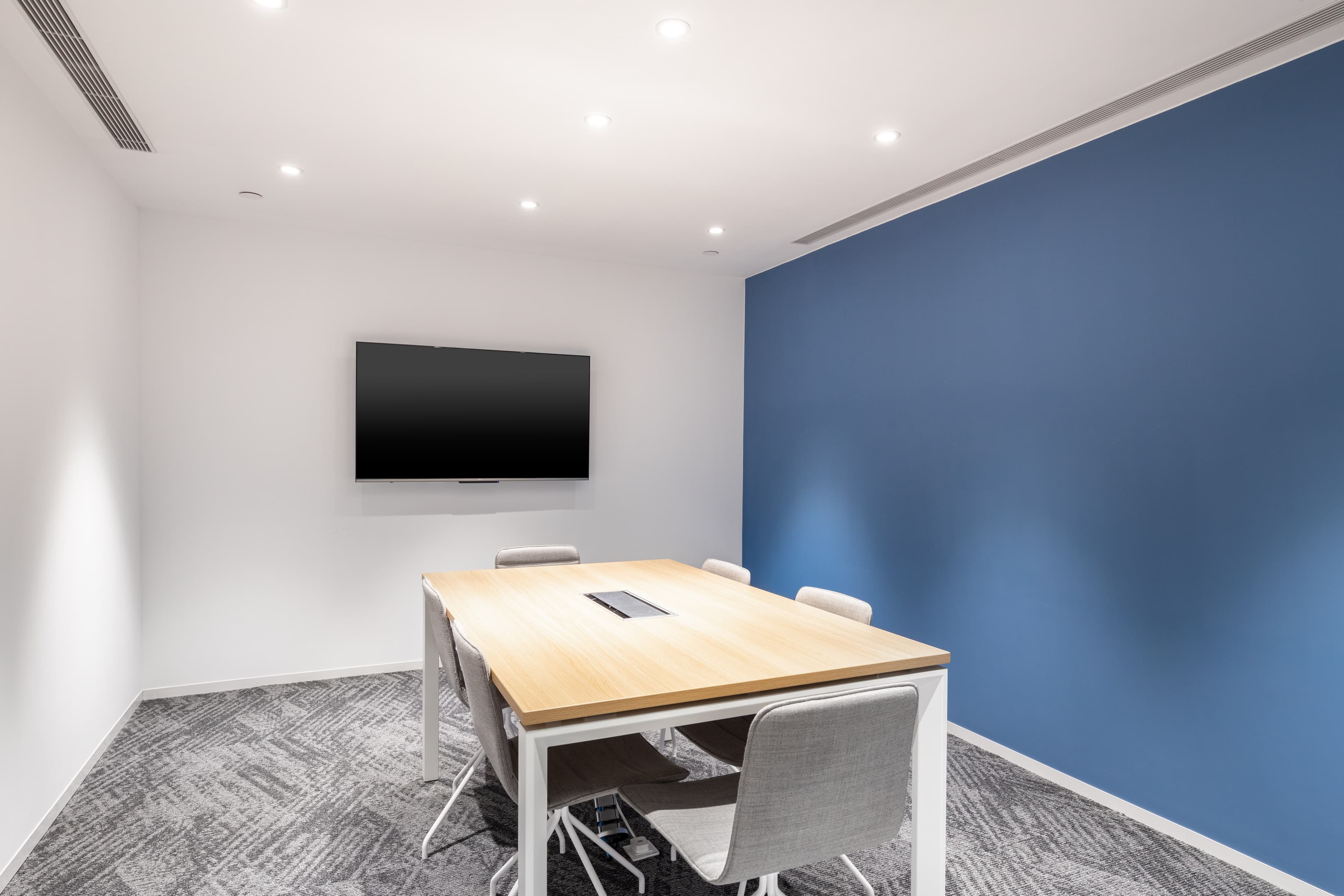 HONG KONG, Central Plaza image 4 HONG KONG, Central Plaza image 4