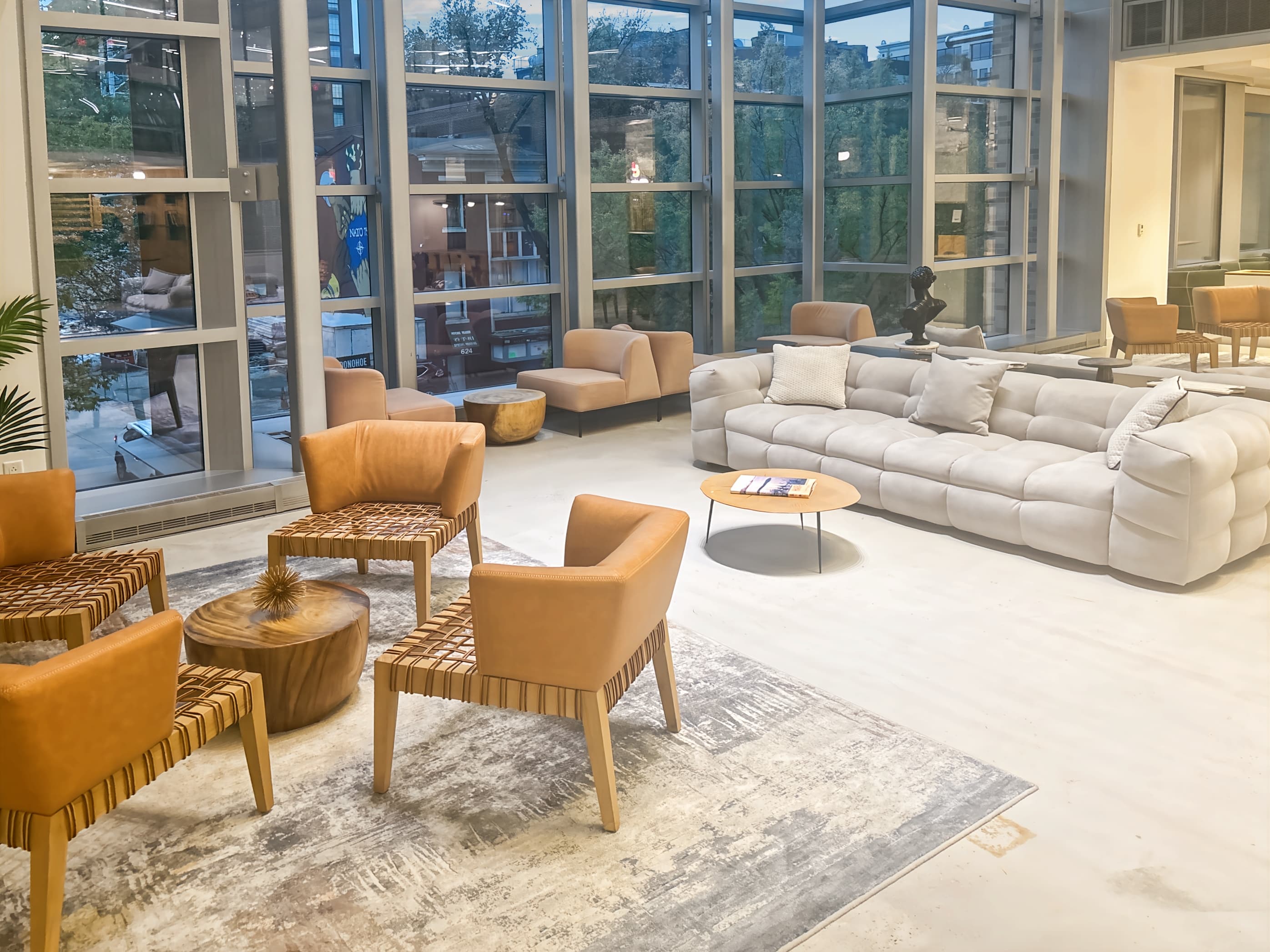 DC, Washington - 600 Mass Ave image 11