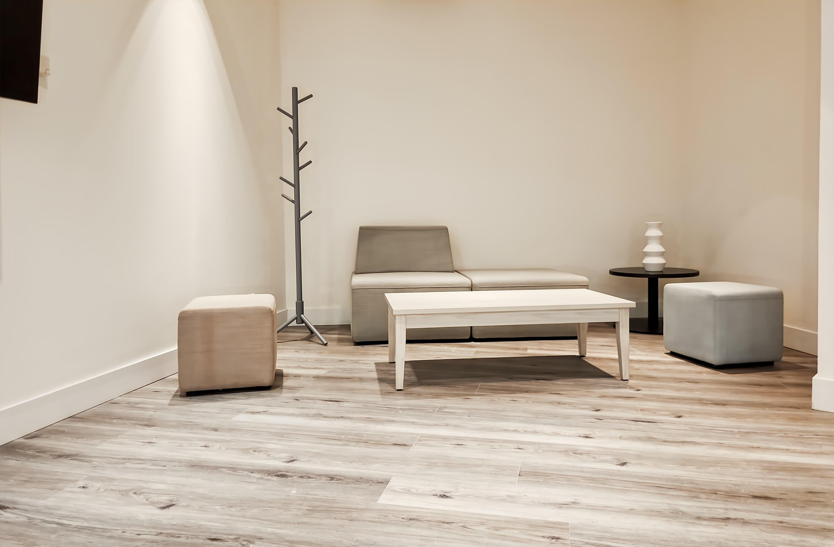 ON, Markham - Commerce Valley West image 8