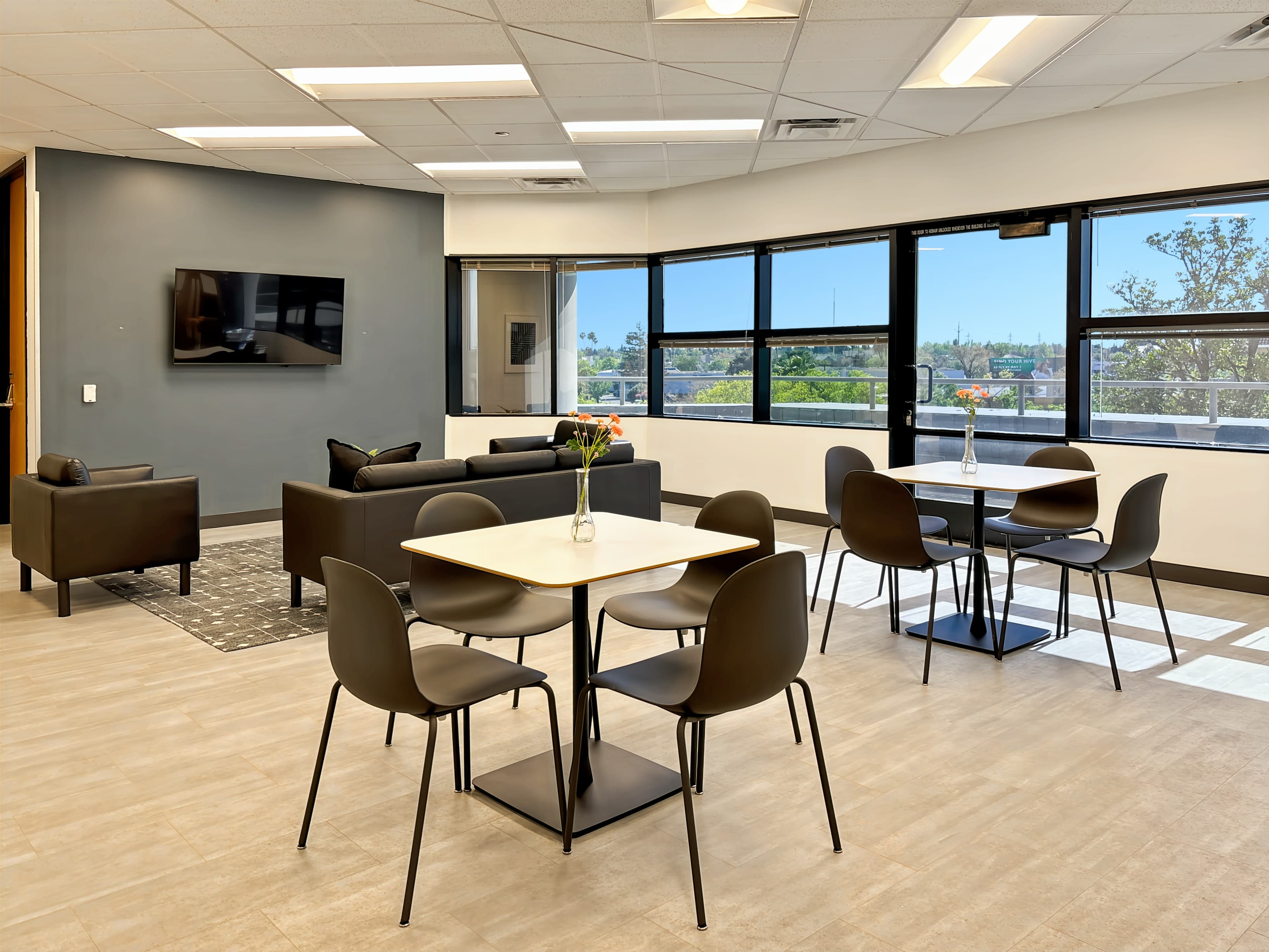 CA, Sacramento - 1750 Howe image 1 CA, Sacramento - 1750 Howe image 1