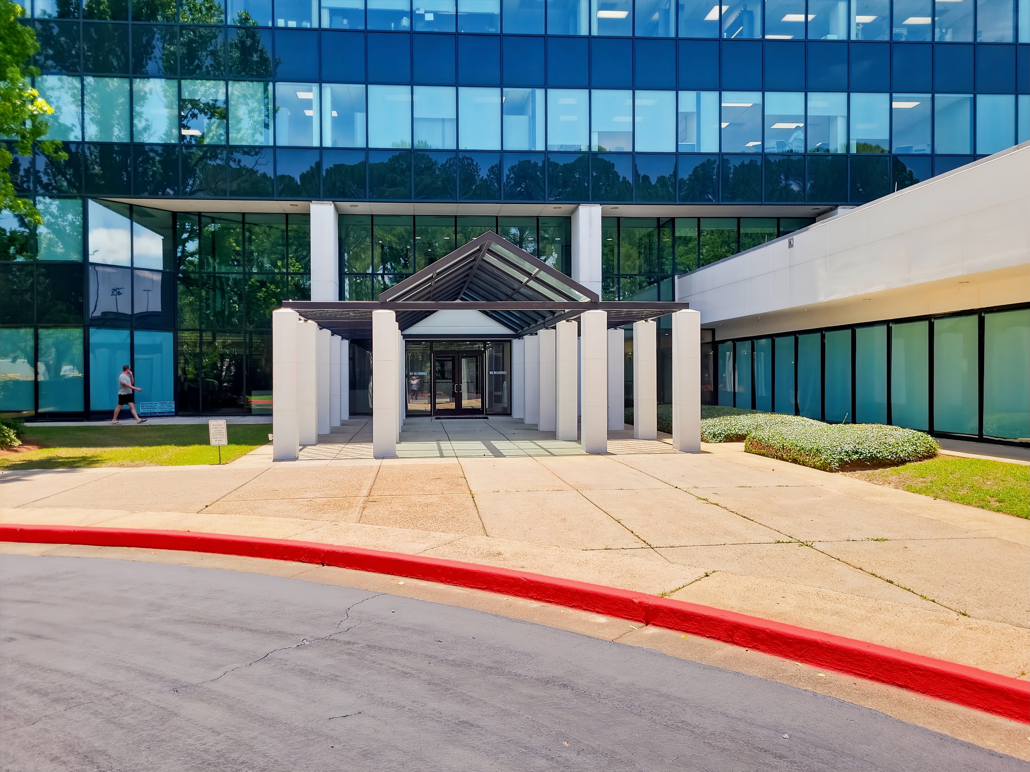 AL, Mobile - Montlimar Dr image 10 AL, Mobile - Montlimar Dr image 10