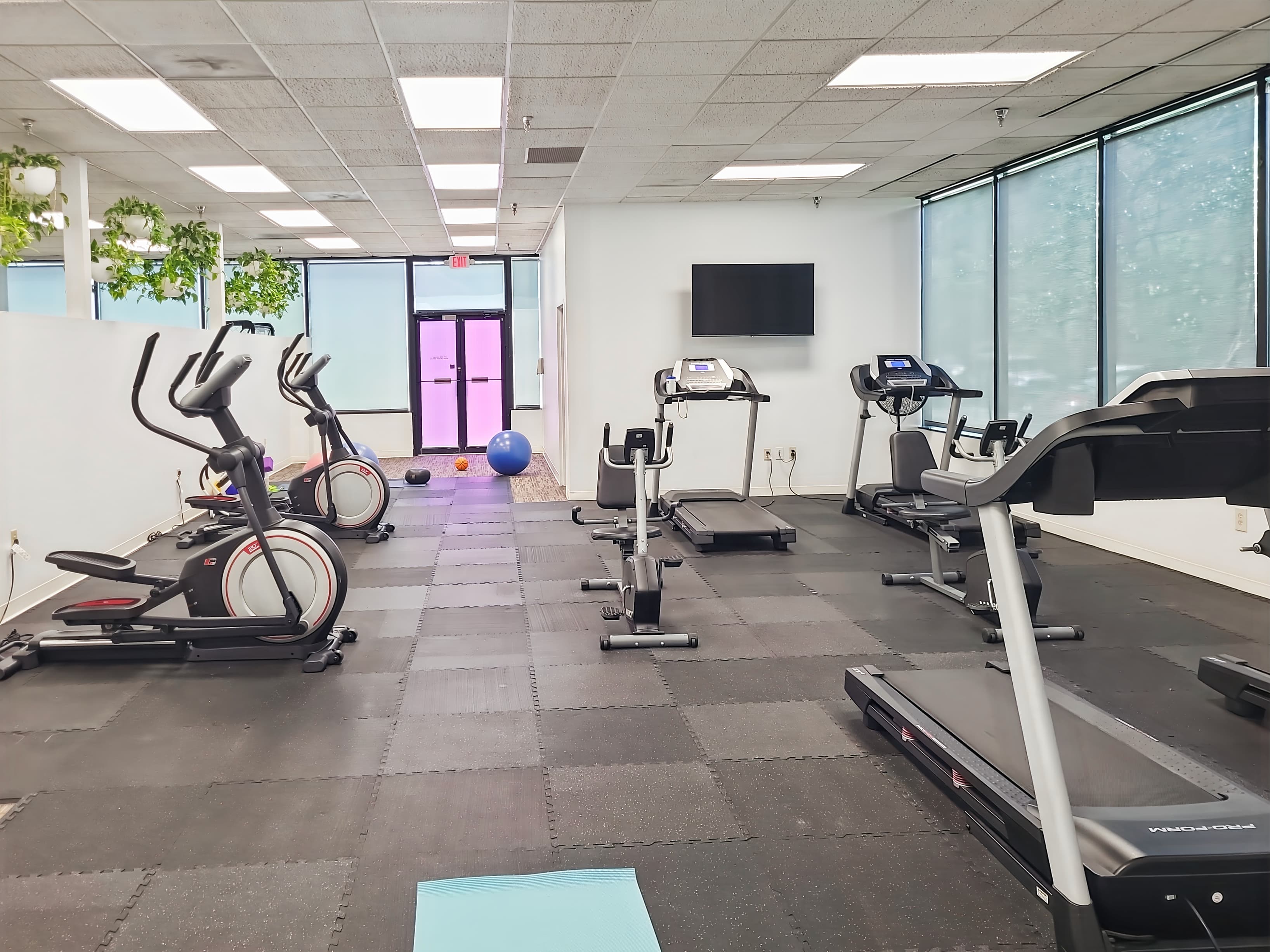 AL, Mobile - Montlimar Dr image 4 AL, Mobile - Montlimar Dr image 4