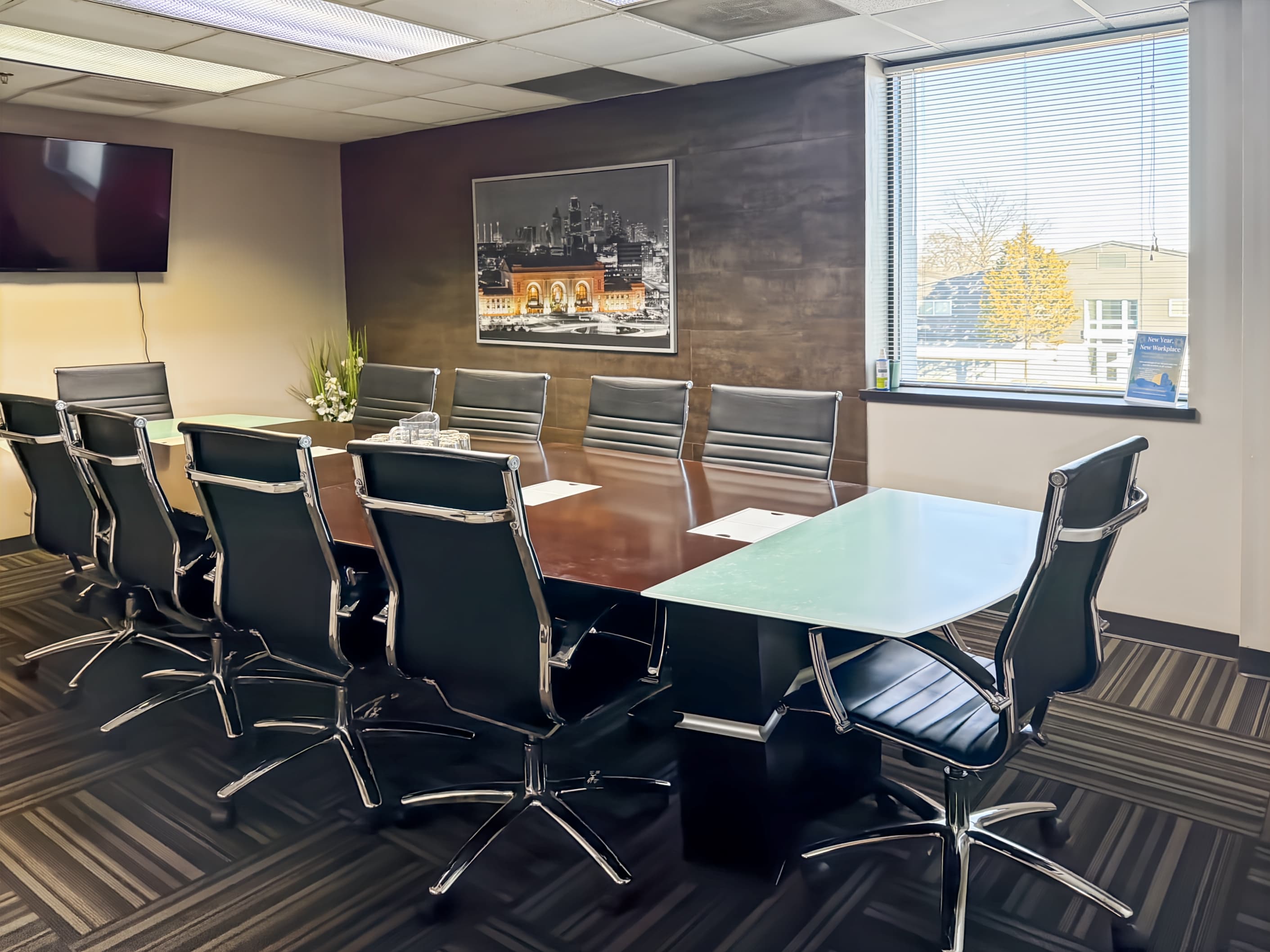 KS, Lenexa - W 95th St image 10