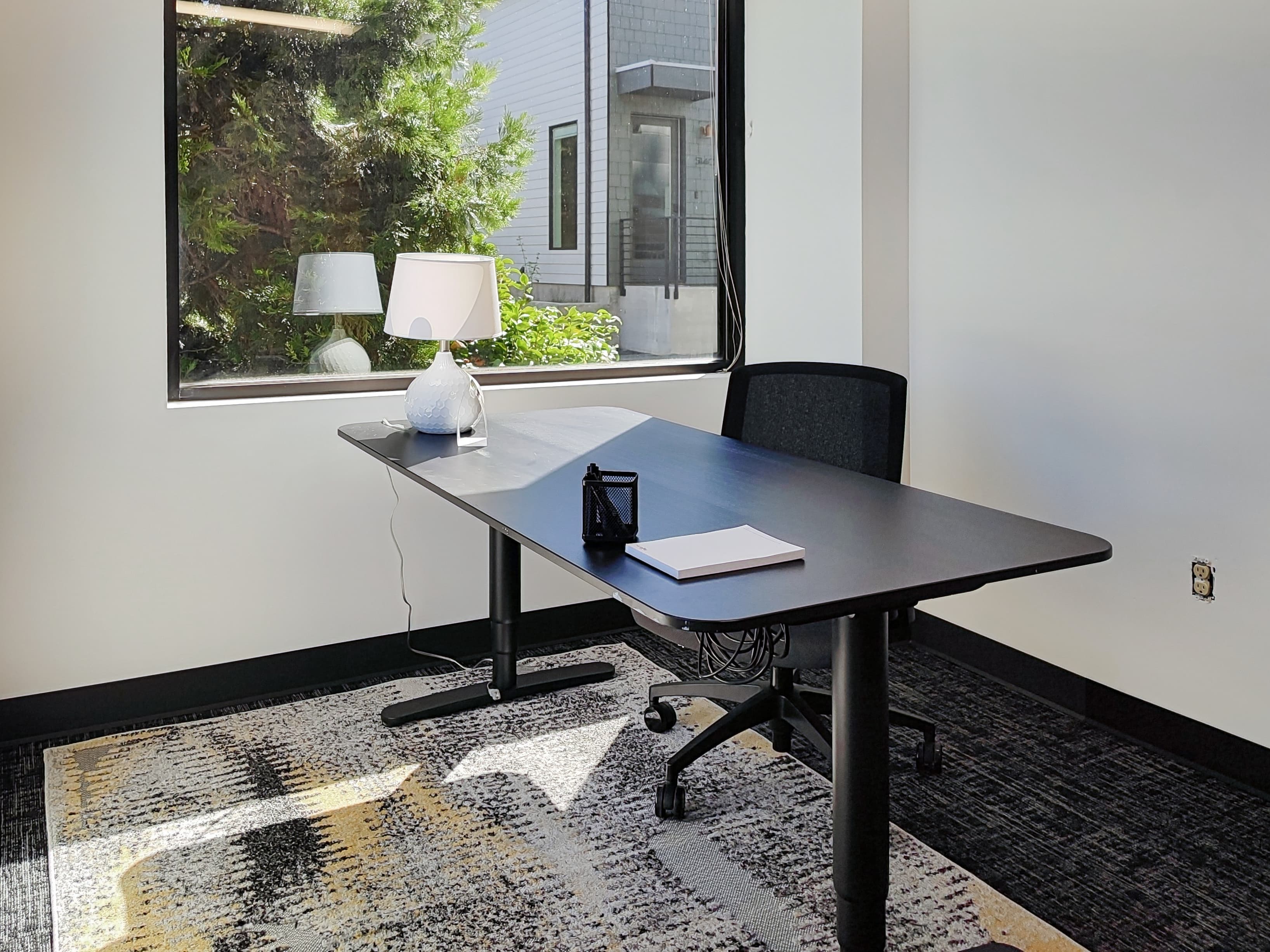 WA, Seattle - 5th Ave NE image 3