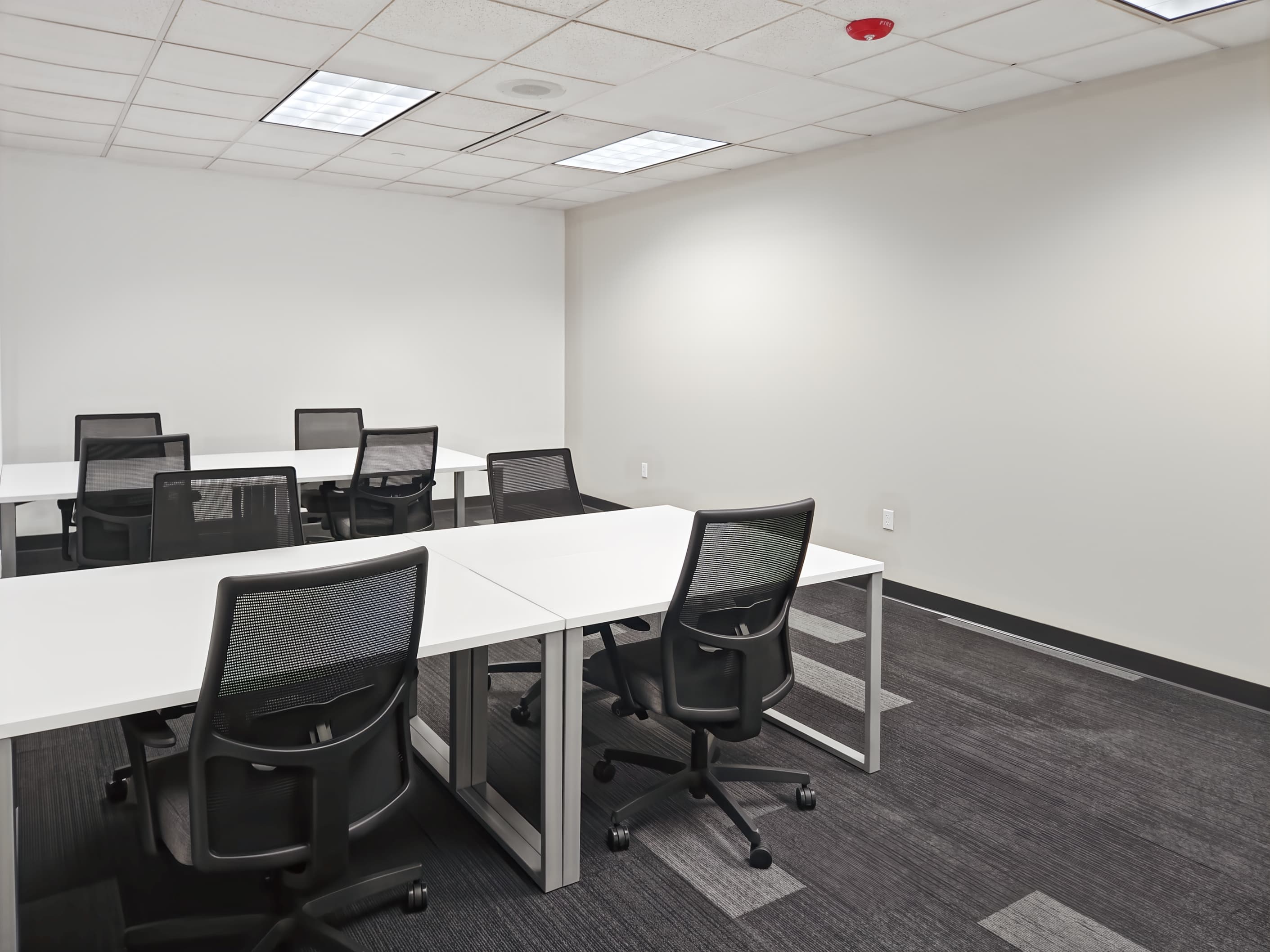 WI, Appleton - W College Ave image 13