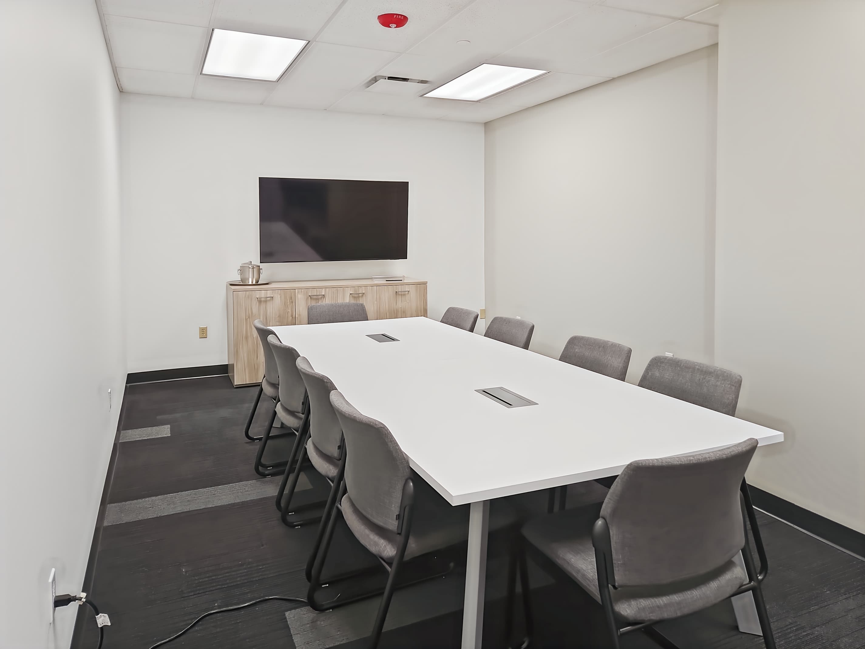 WI, Appleton - W College Ave image 5