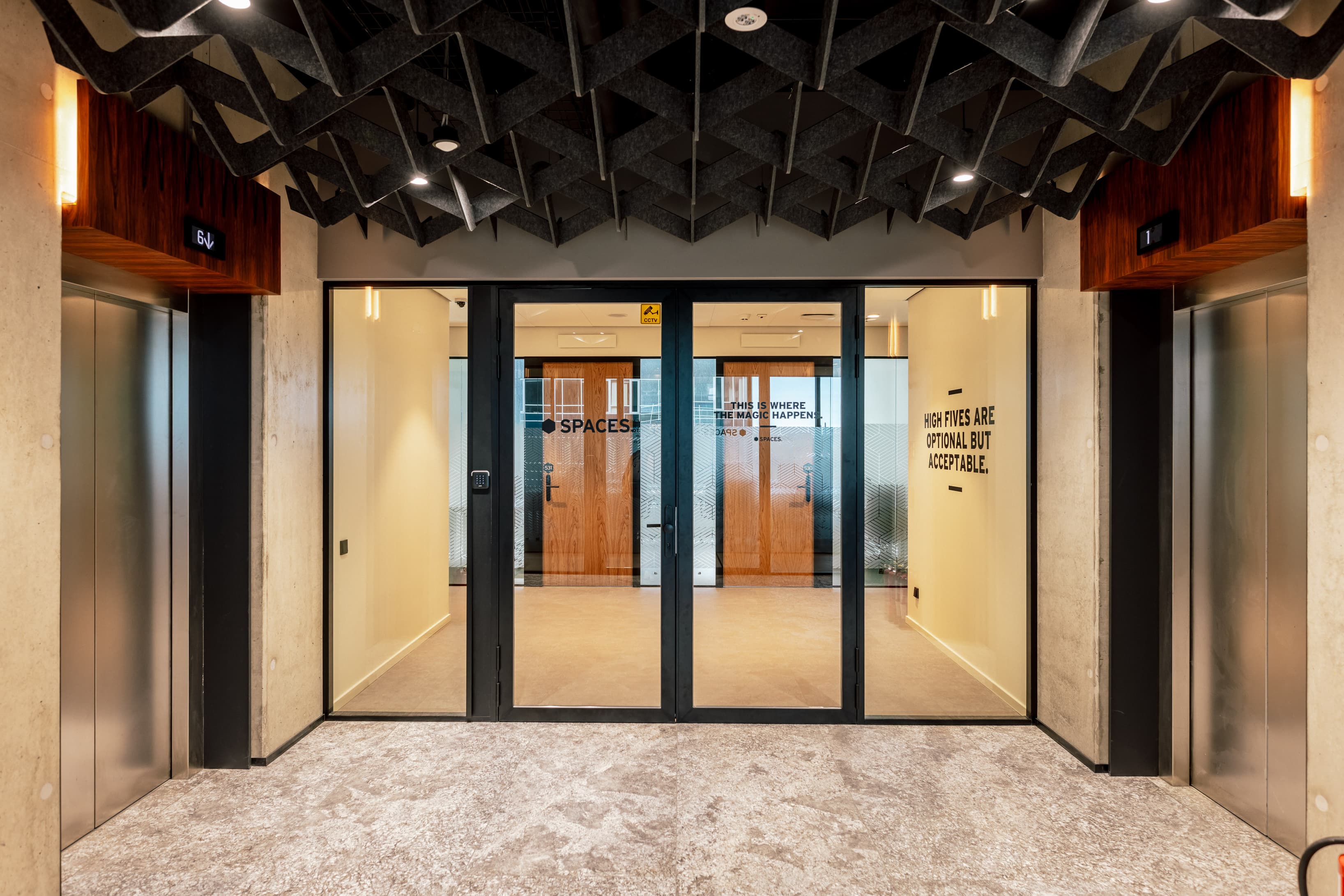 Riga, Elemental image 8