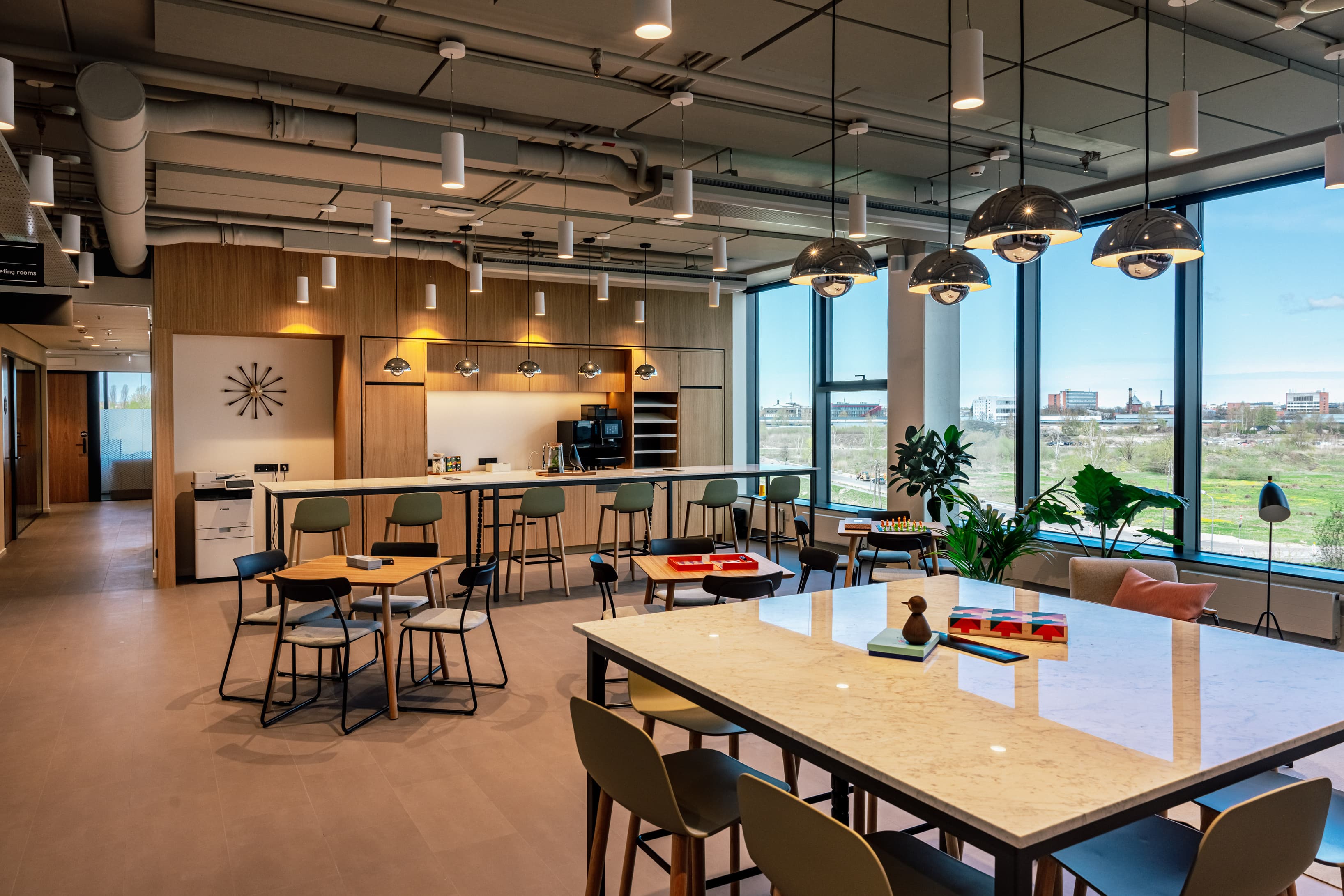 Riga, Elemental image 4