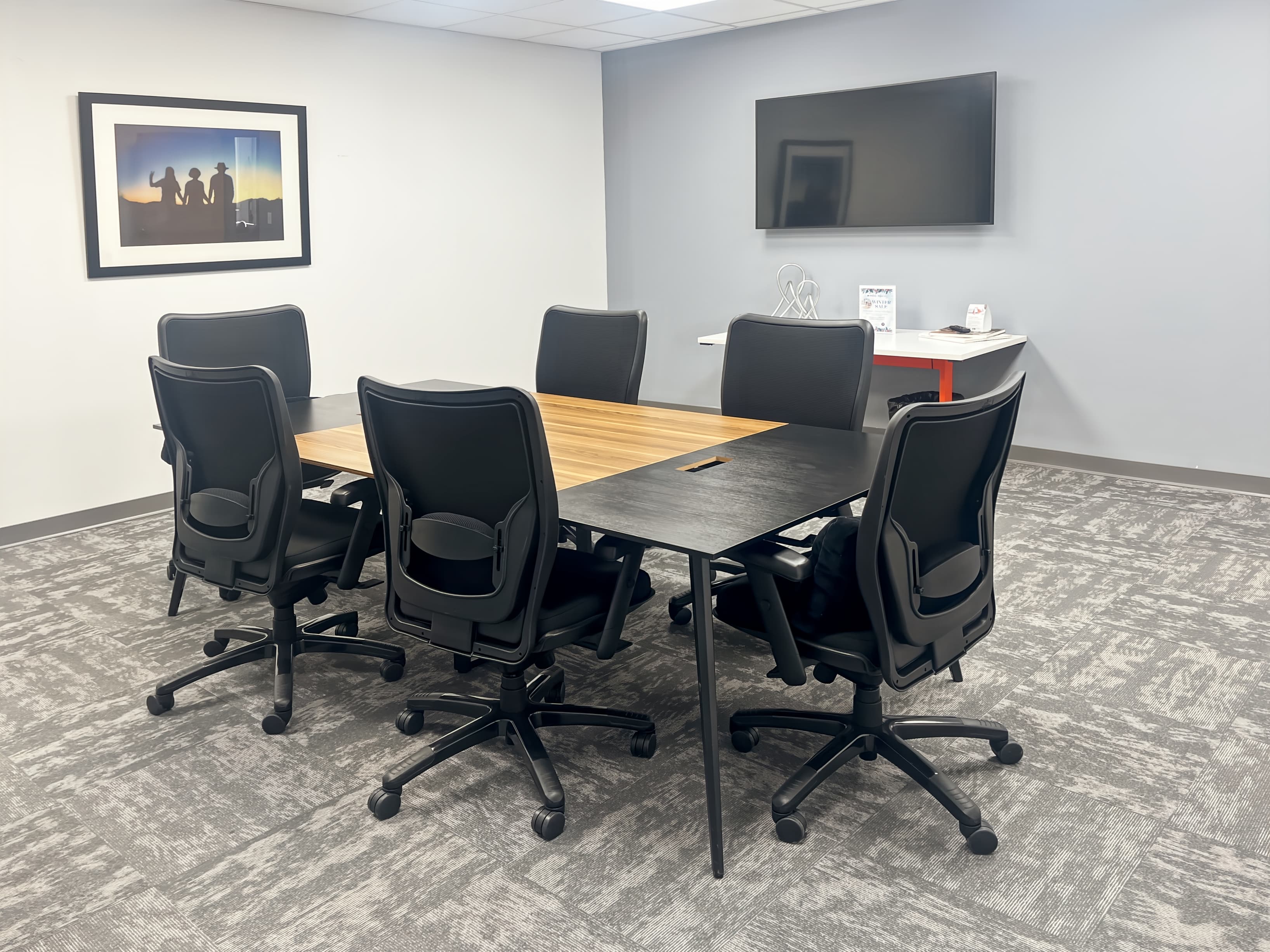 CT, Farmington - Farmington Ave image 2 CT, Farmington - Farmington Ave image 2