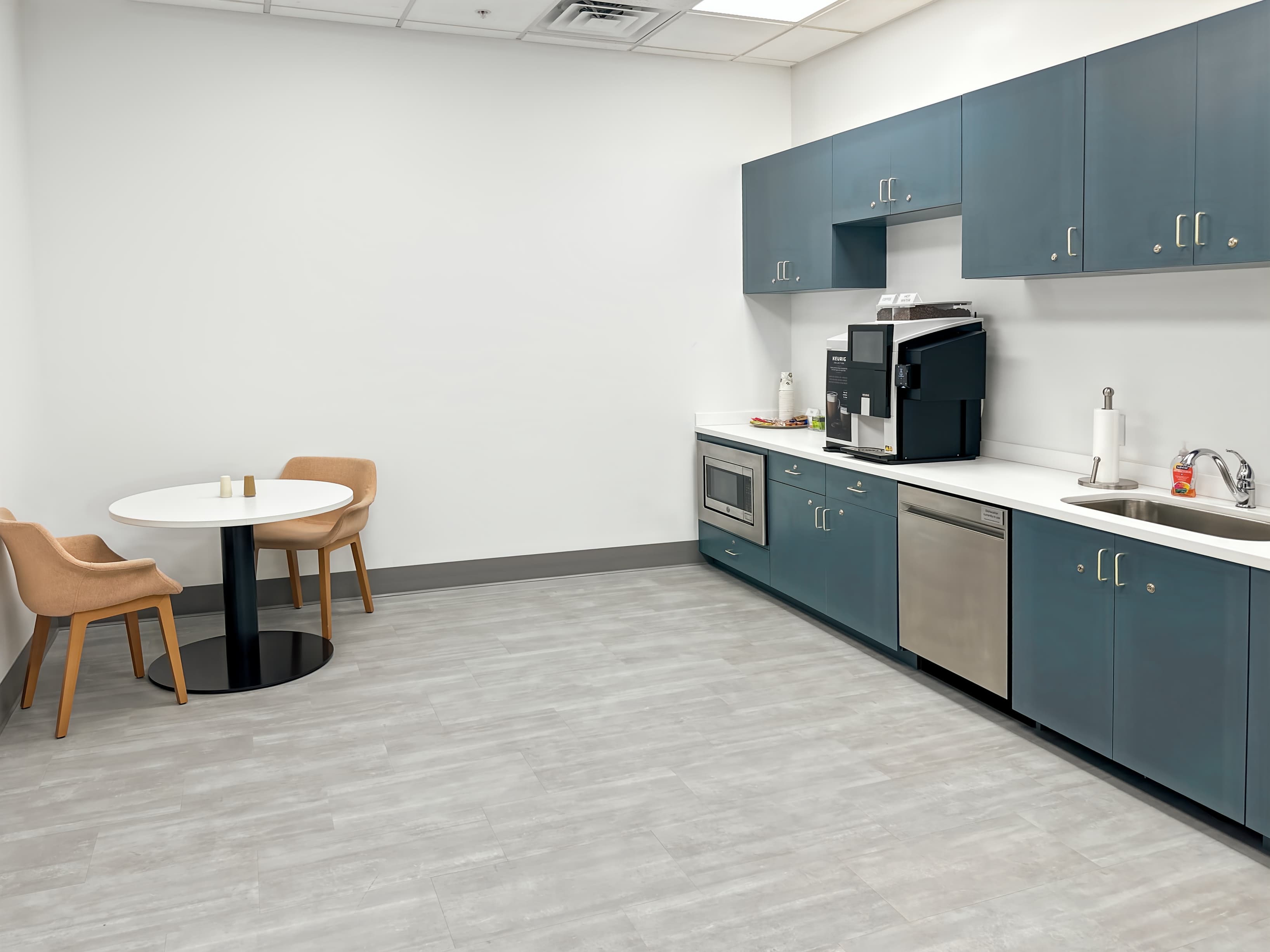 FL, Daytona Beach - Concierge Blvd image 6