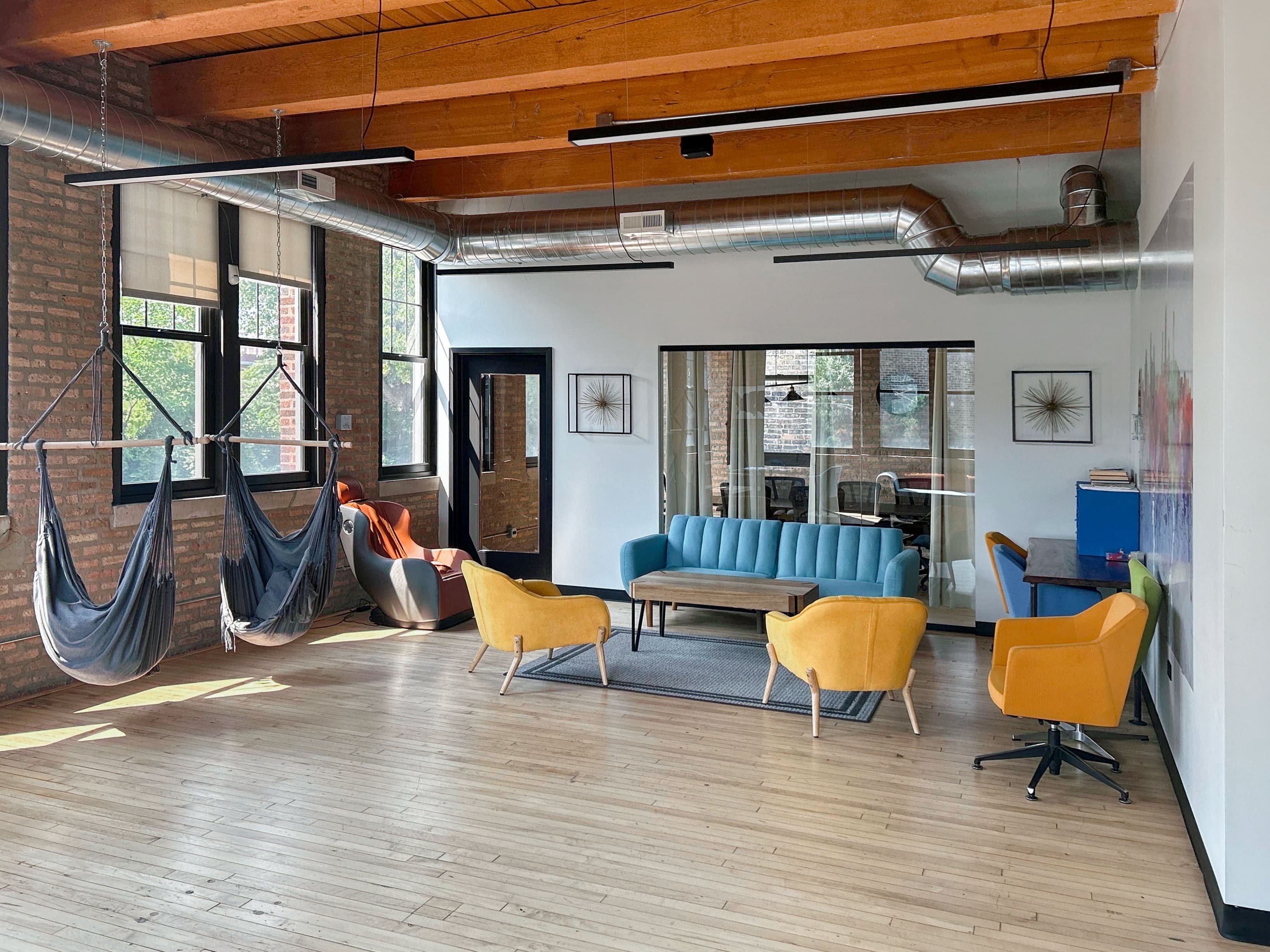 IL, Chicago - Ravenswood Ave image 9