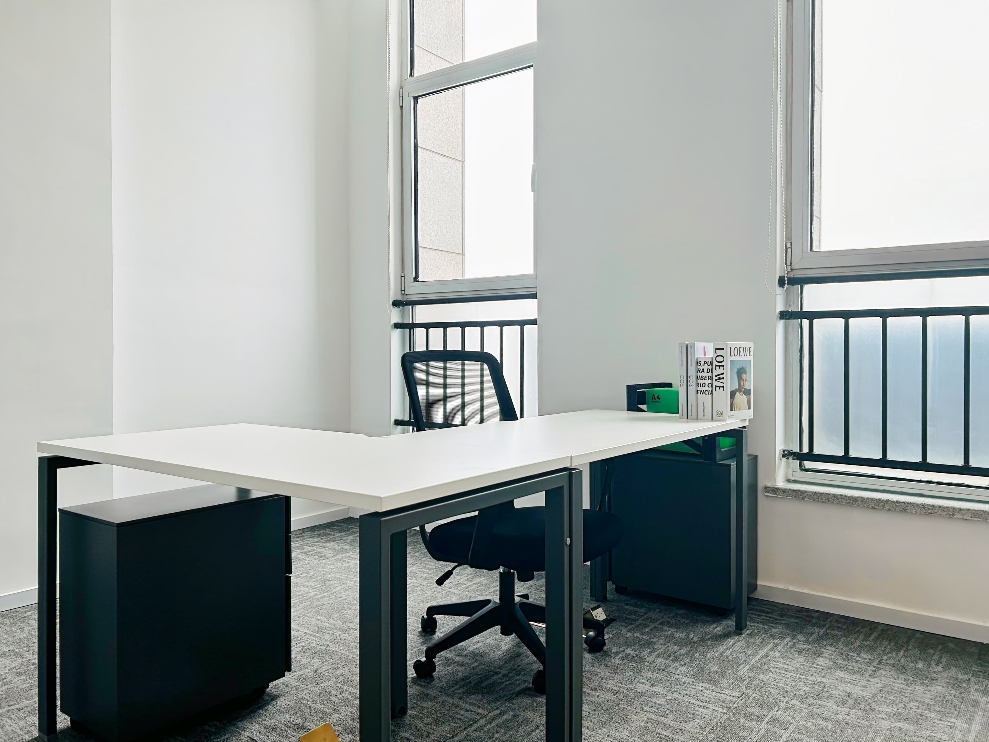 Yantai, Venture Building image 2