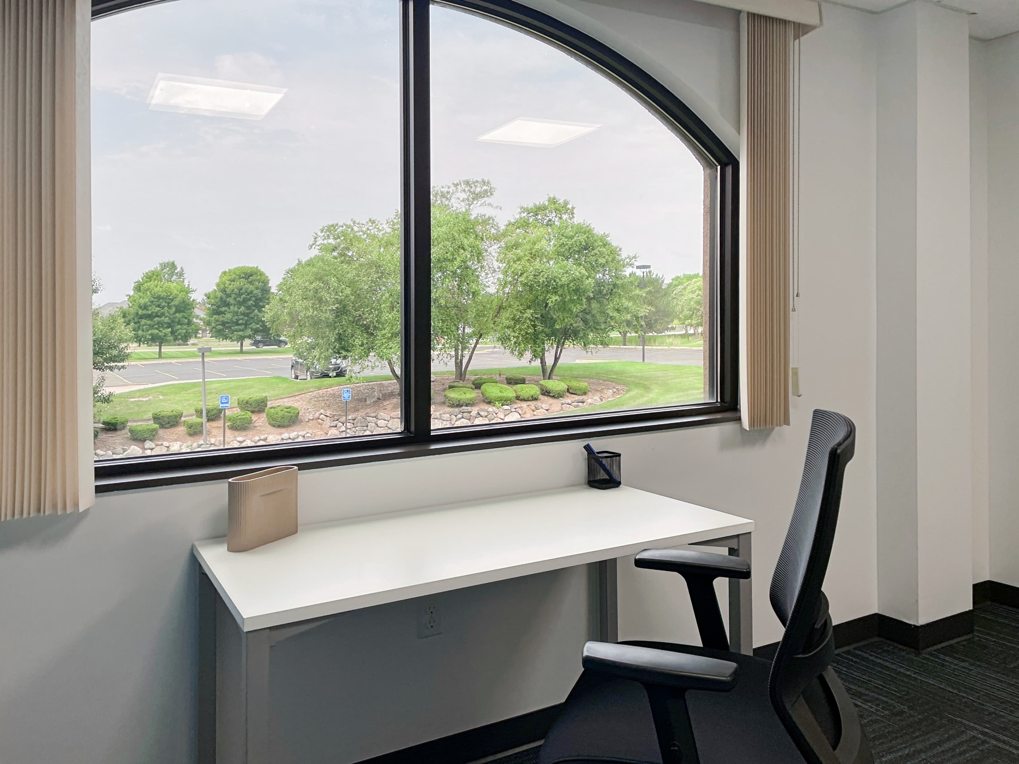 MI, Saginaw - Fashion Square Blvd image 3 MI, Saginaw - Fashion Square Blvd image 3