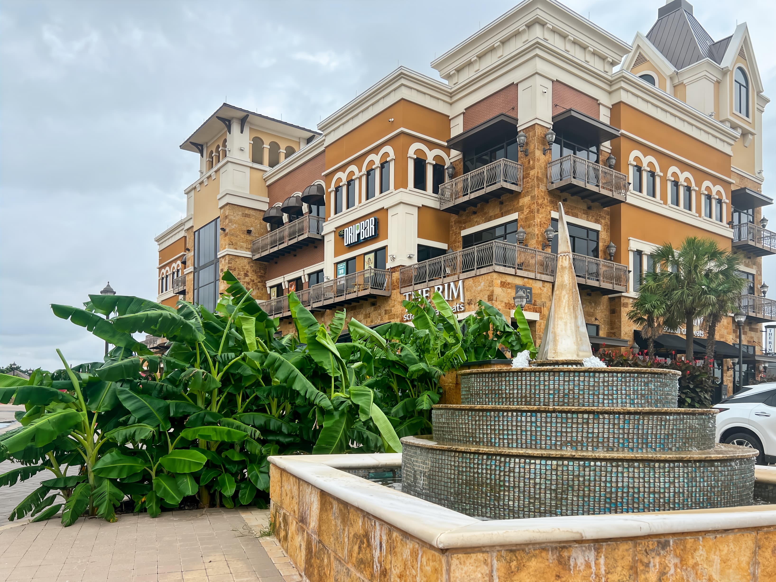 TX, Burleson - E Renfro St image 9