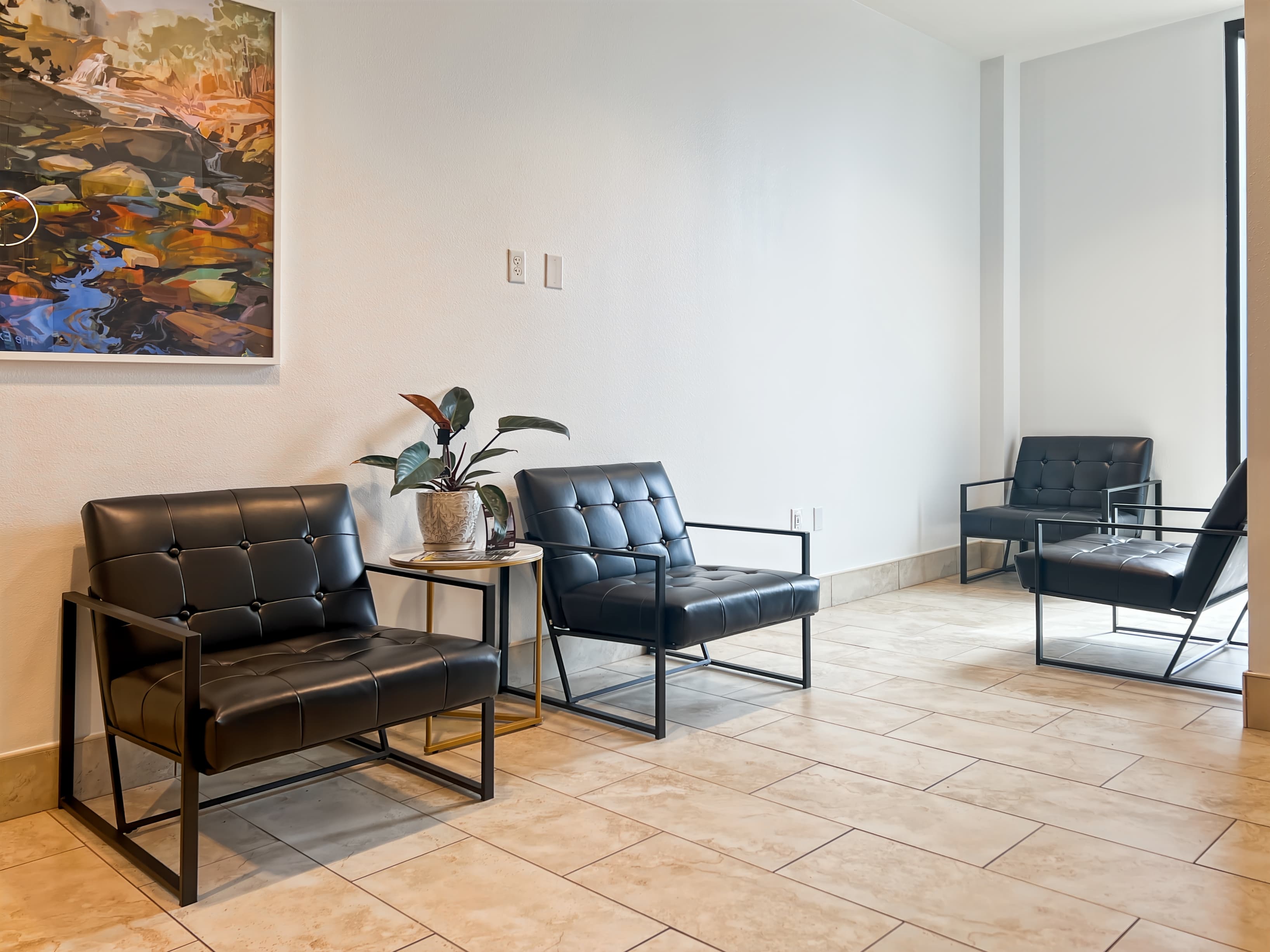 TX, Burleson - E Renfro St image 8