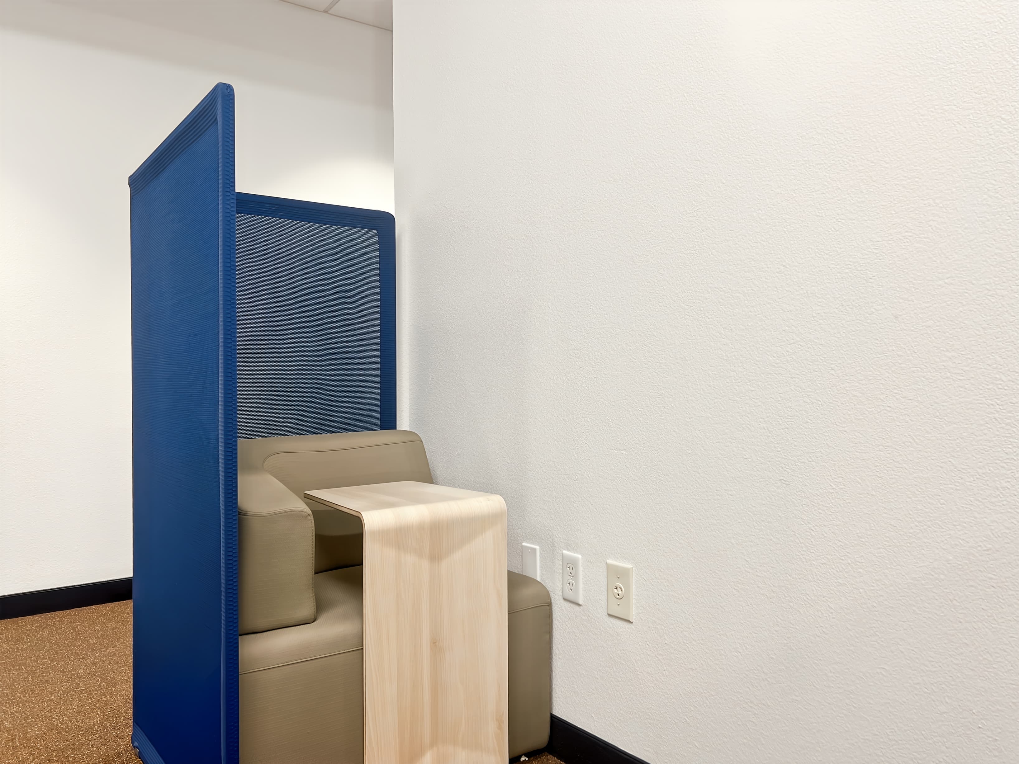 TX, Burleson - E Renfro St image 11