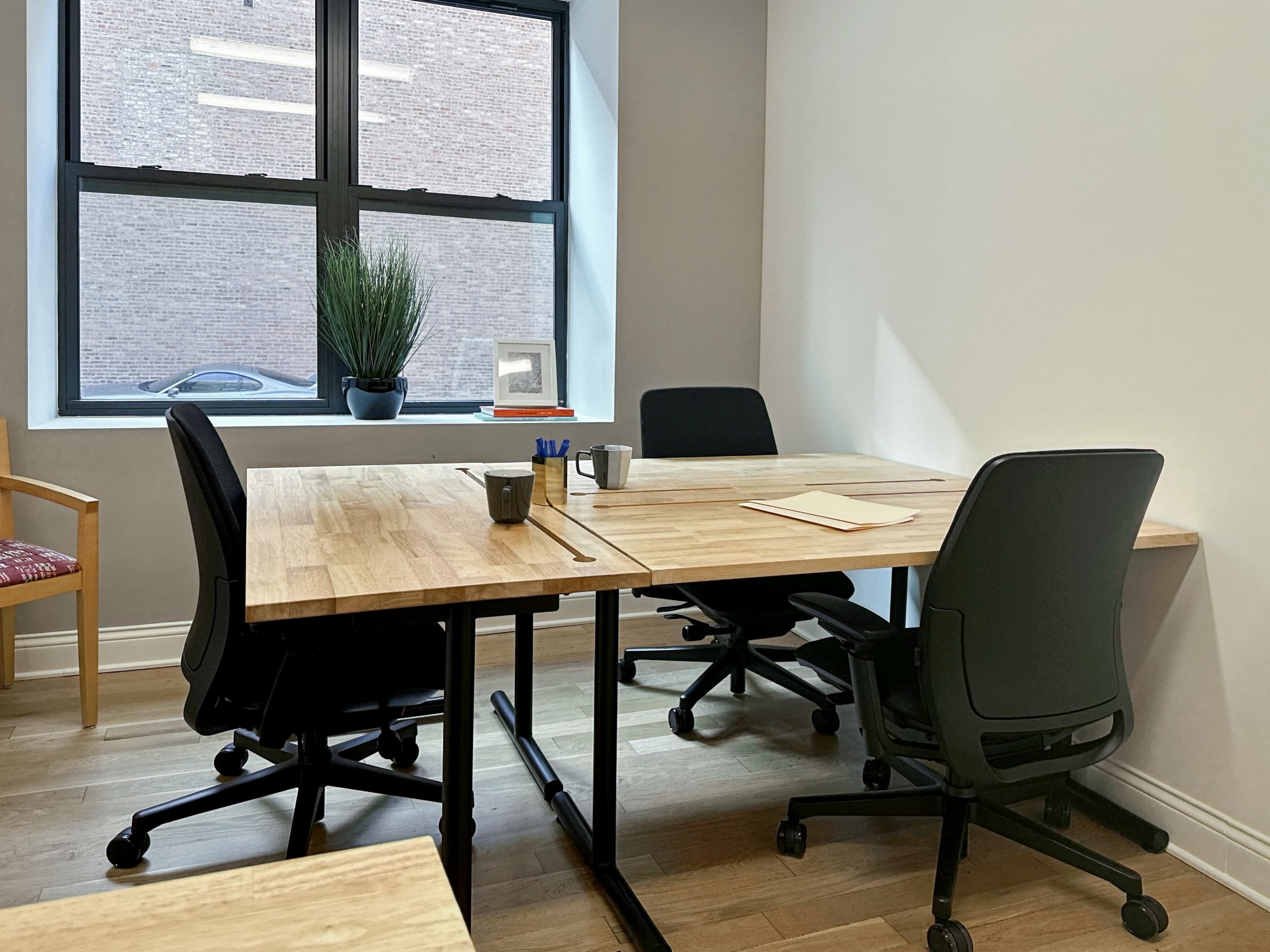 IL, Chicago - N Green St image 5