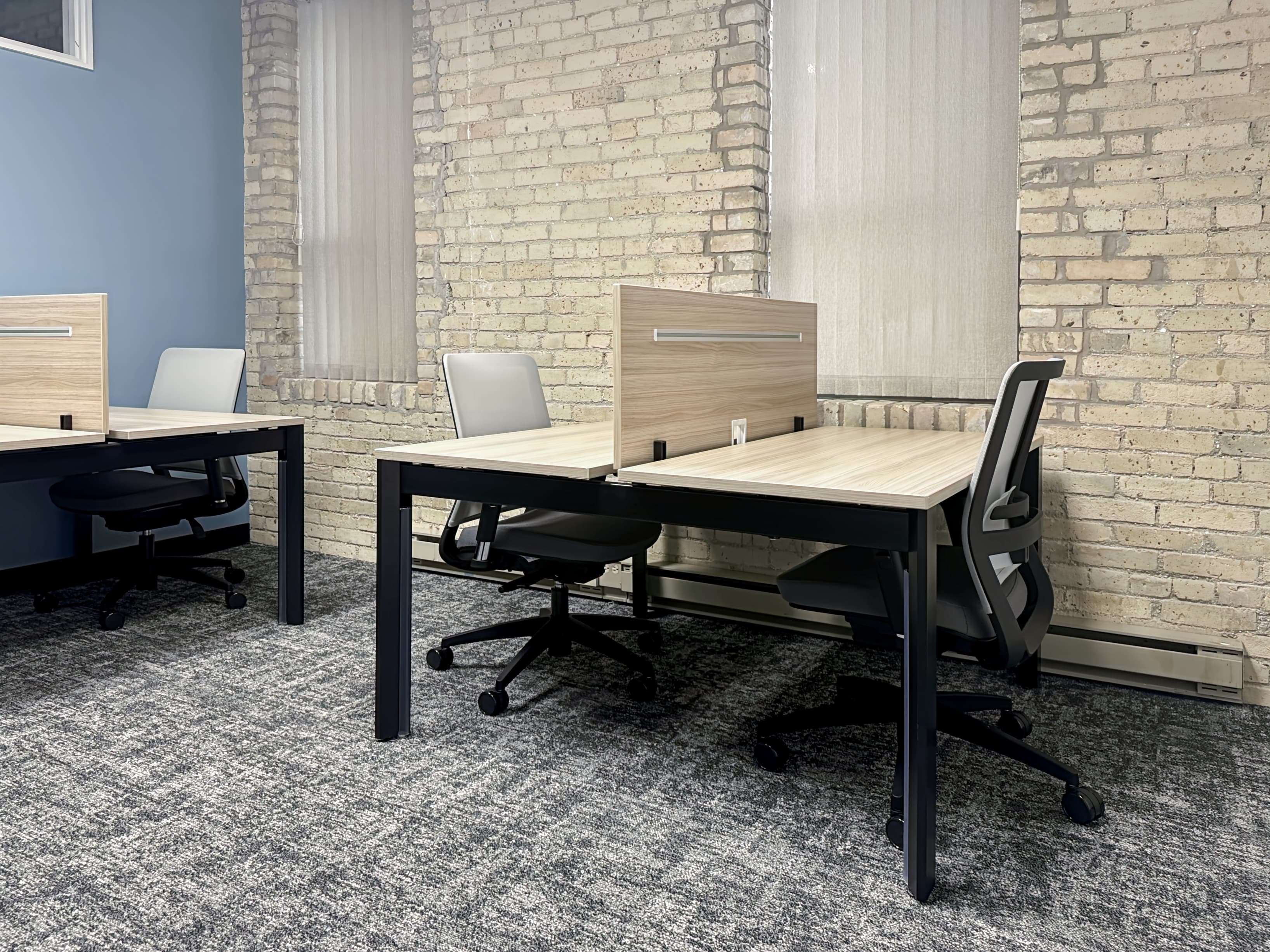 MB, Winnipeg - Lombard Ave image 3 MB, Winnipeg - Lombard Ave image 3