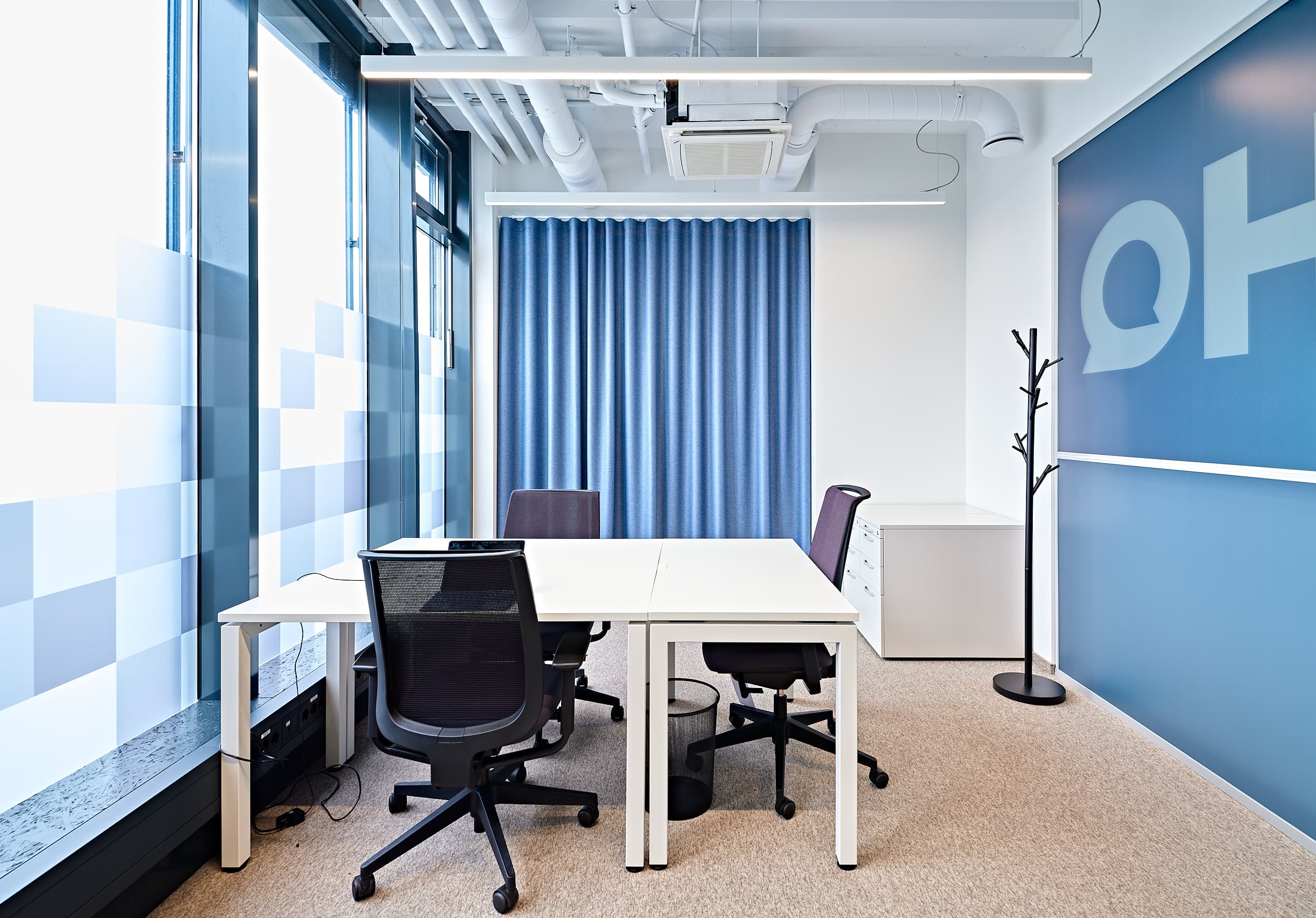 Ljubljana, Feniks image 11