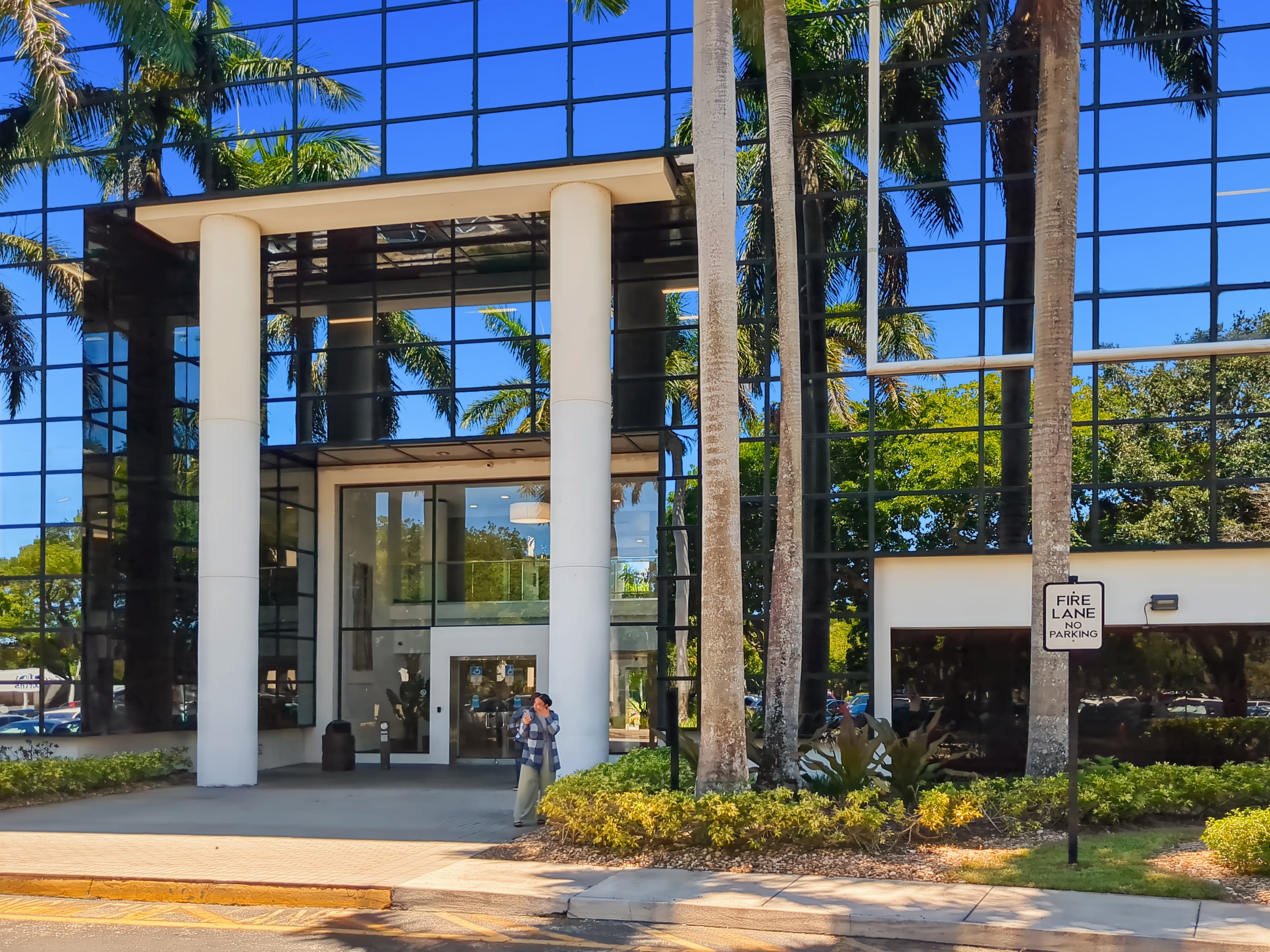 FL, Fort Lauderdale - 5th Way image 10