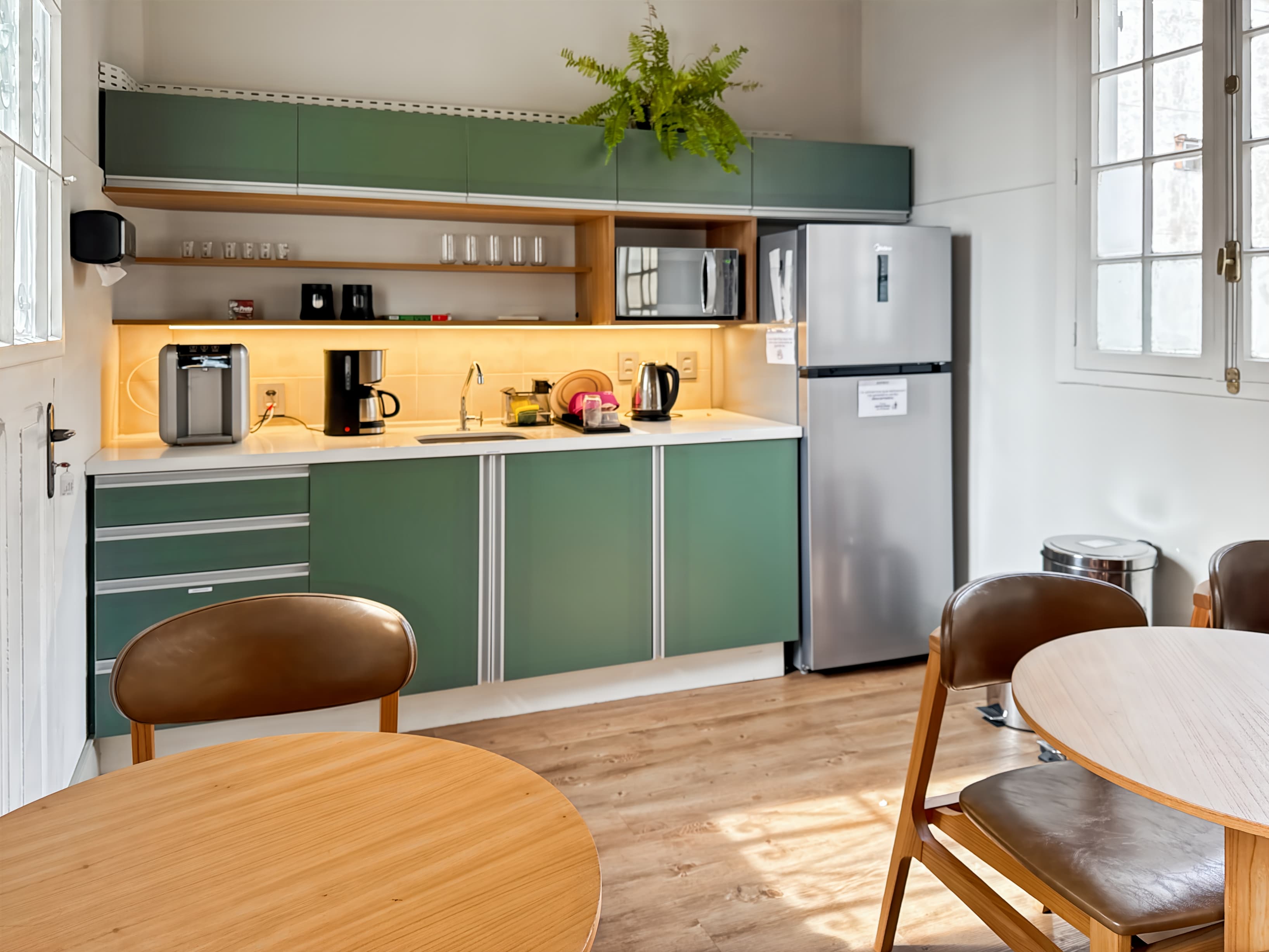 Porto Alegre, Galeria Chaves image 3 Porto Alegre, Galeria Chaves image 3