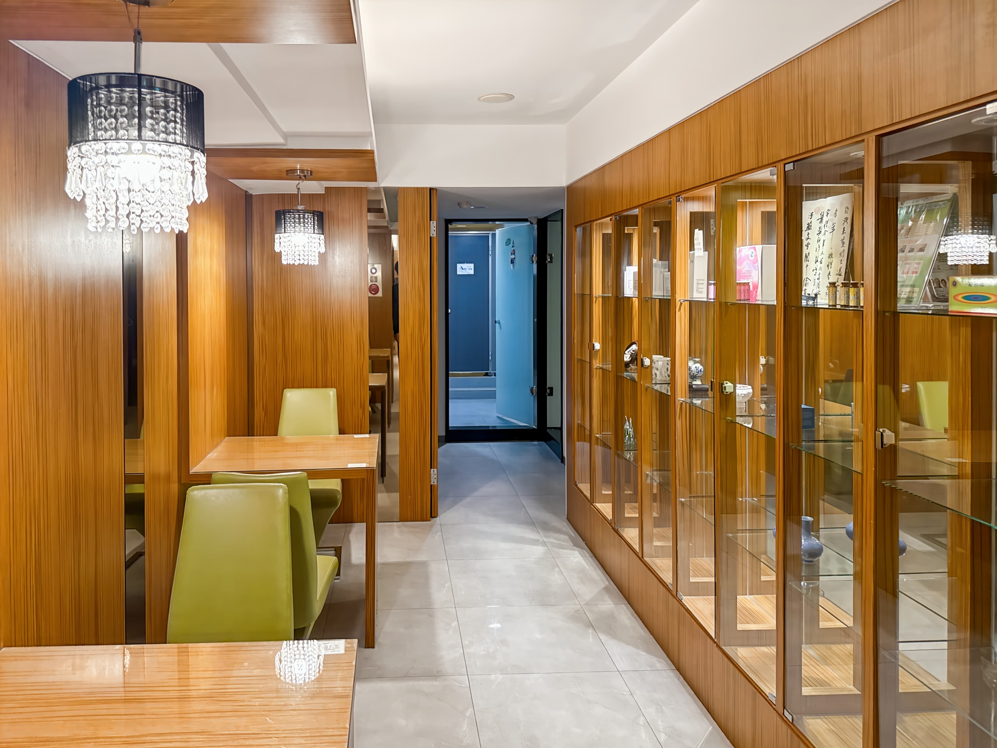 Taipei, Ritz Center image 11