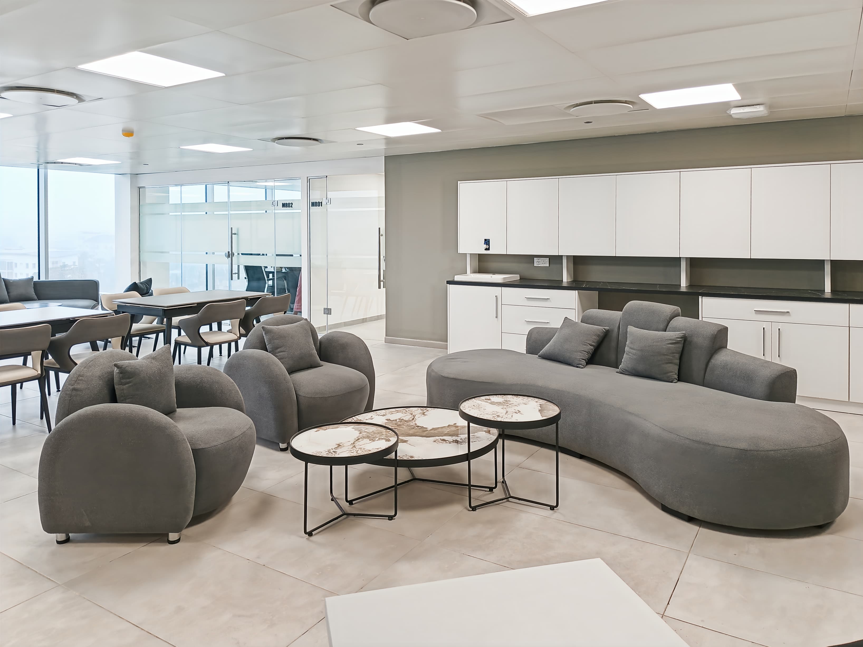 Lagos, Number One image 10