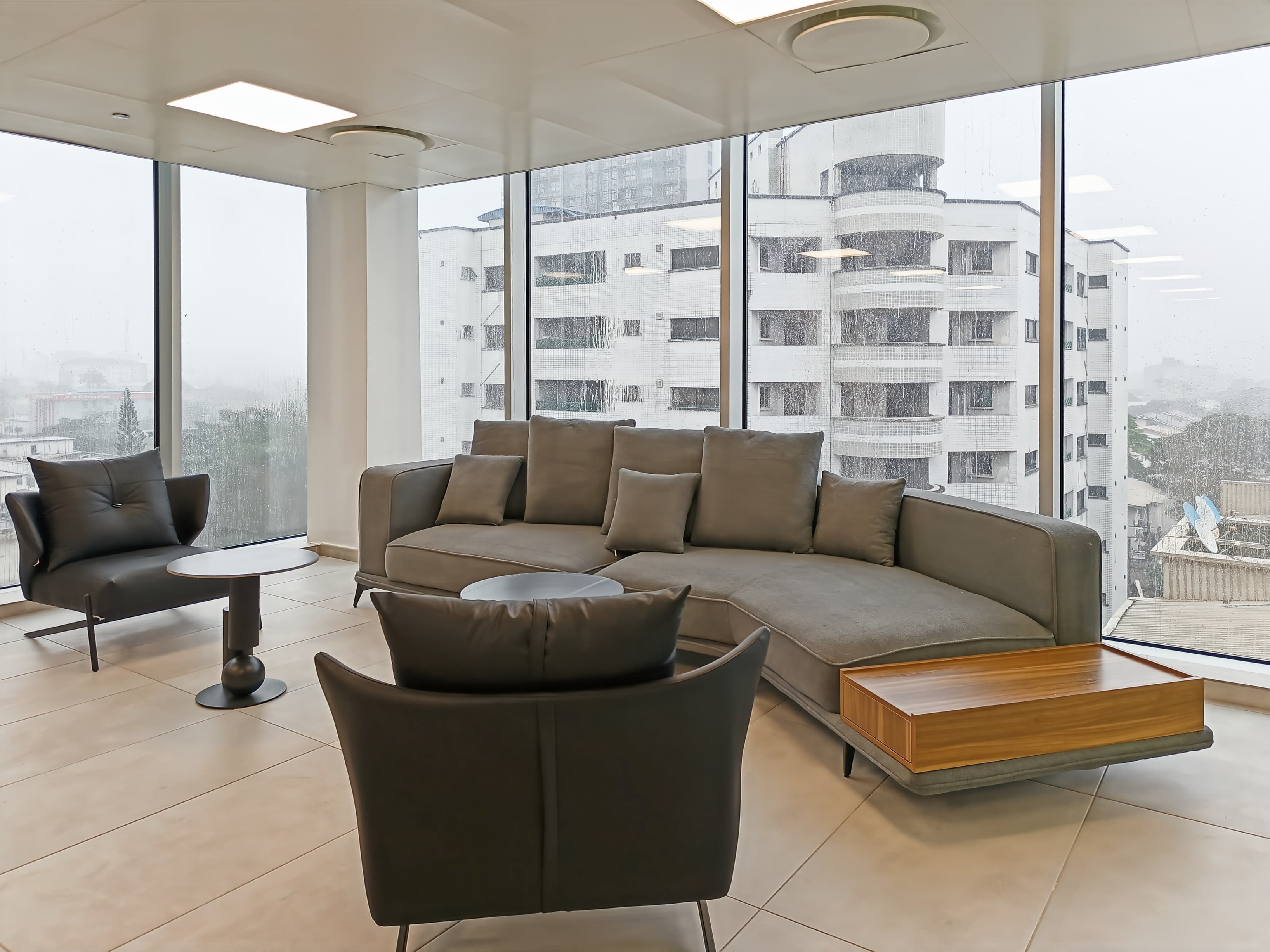 Lagos, Number One image 11