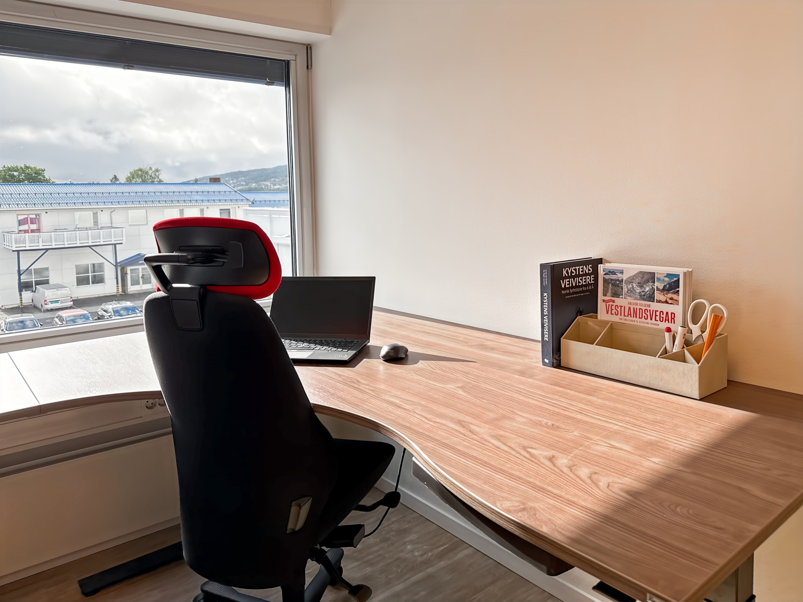 LILLESTRØM, Elvesvingen image 6