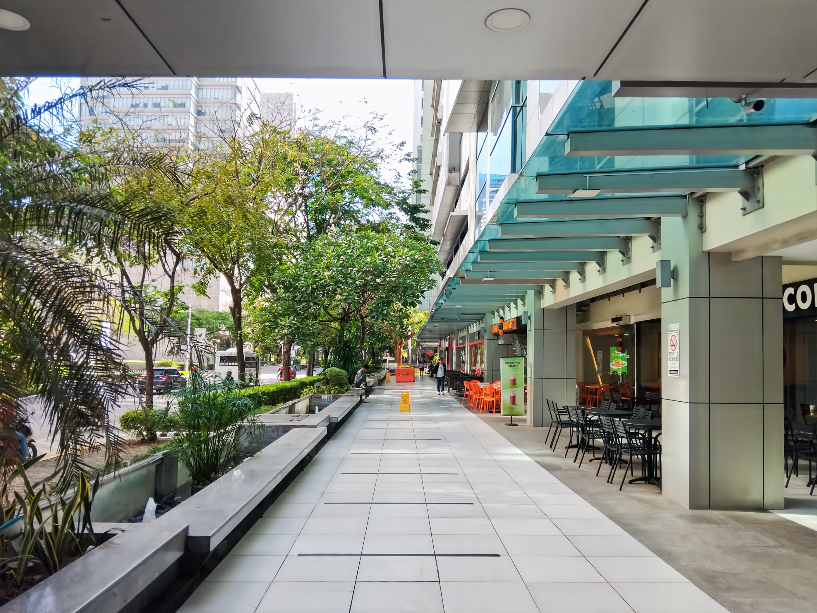 Cebu City, i2 Building image 10