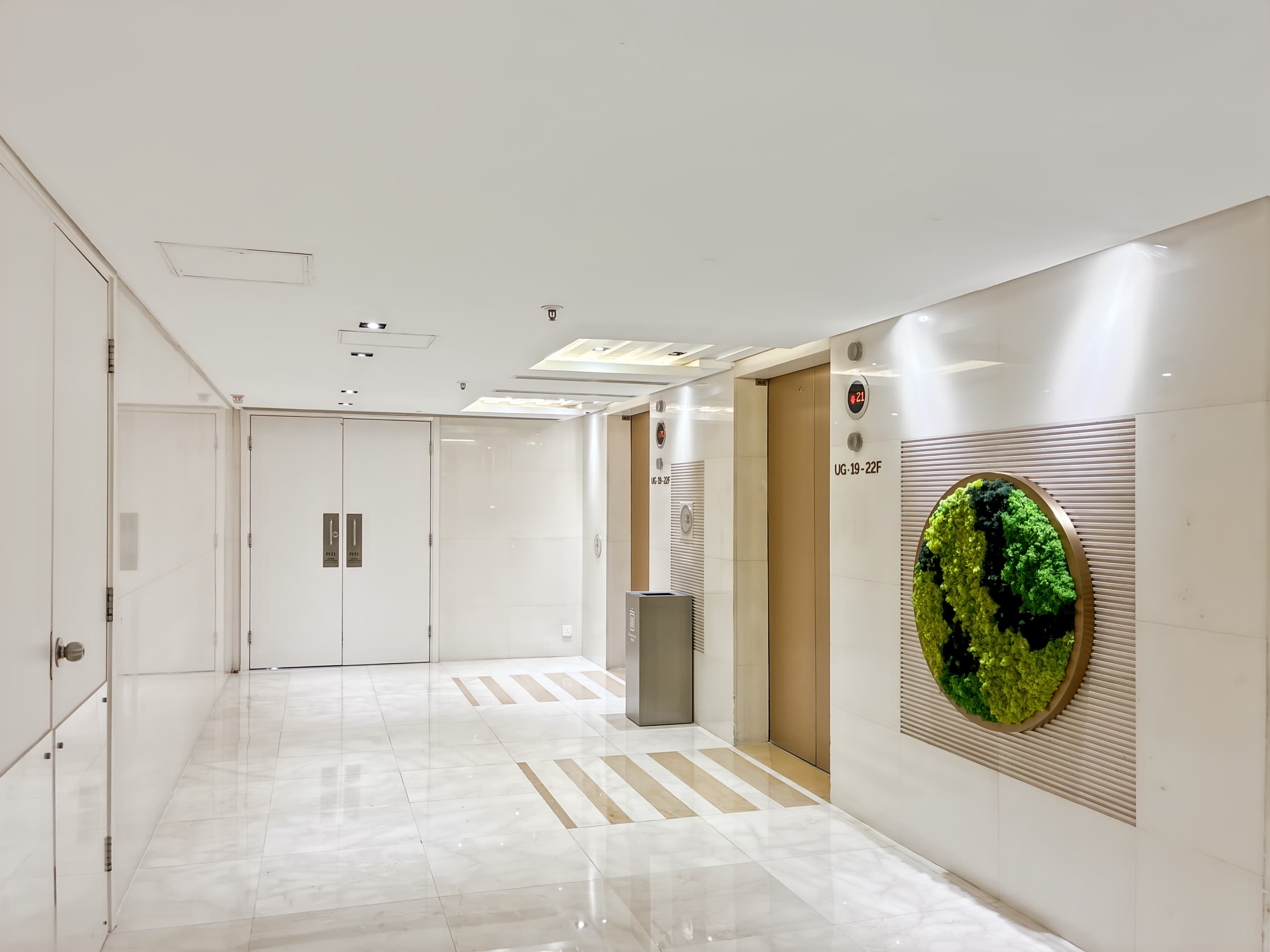 Hong Kong, China Hong Kong City Tower 3 image 8 Hong Kong, China Hong Kong City Tower 3 image 8