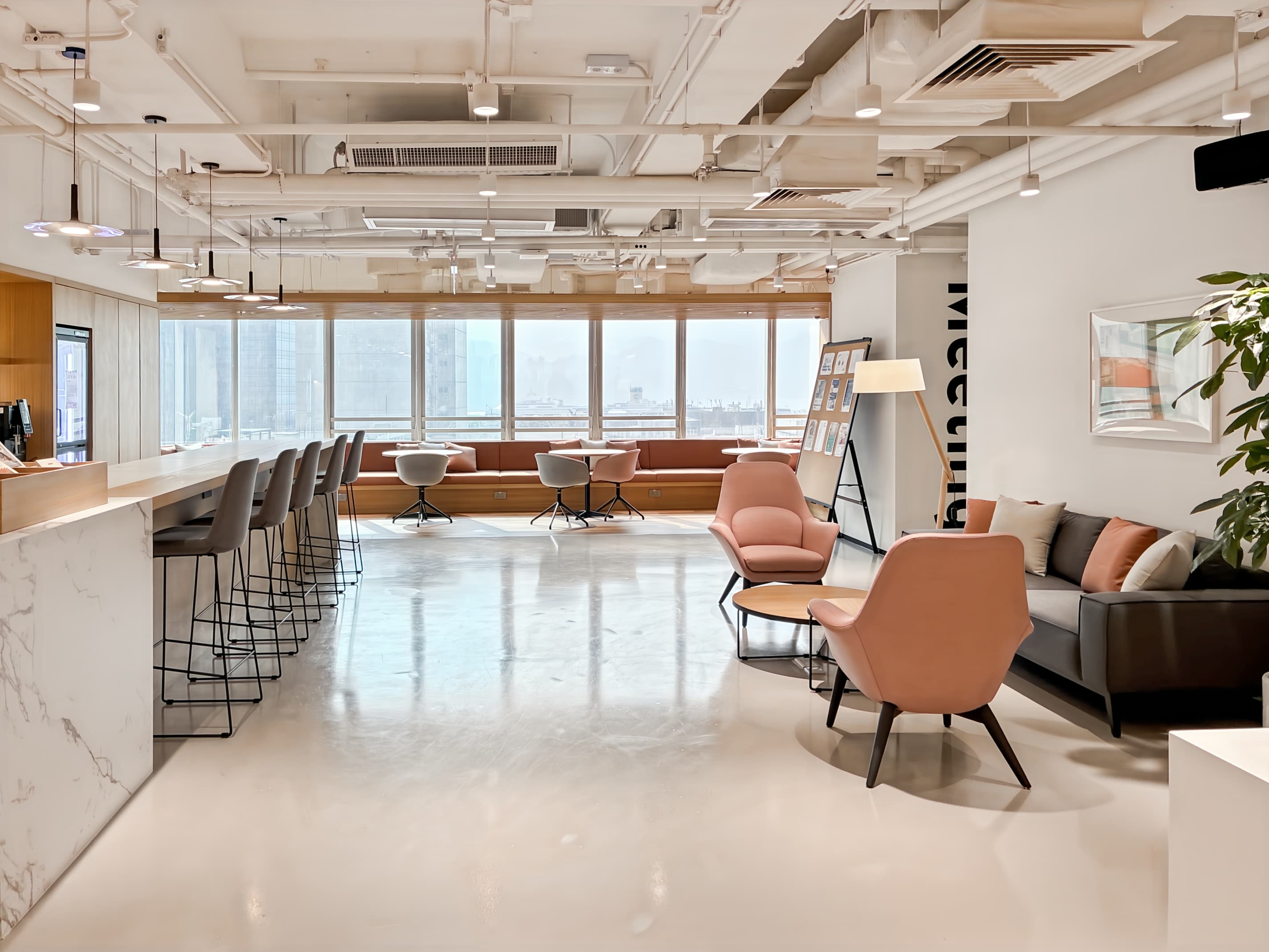 Hong Kong, Two Sky Parc image 11