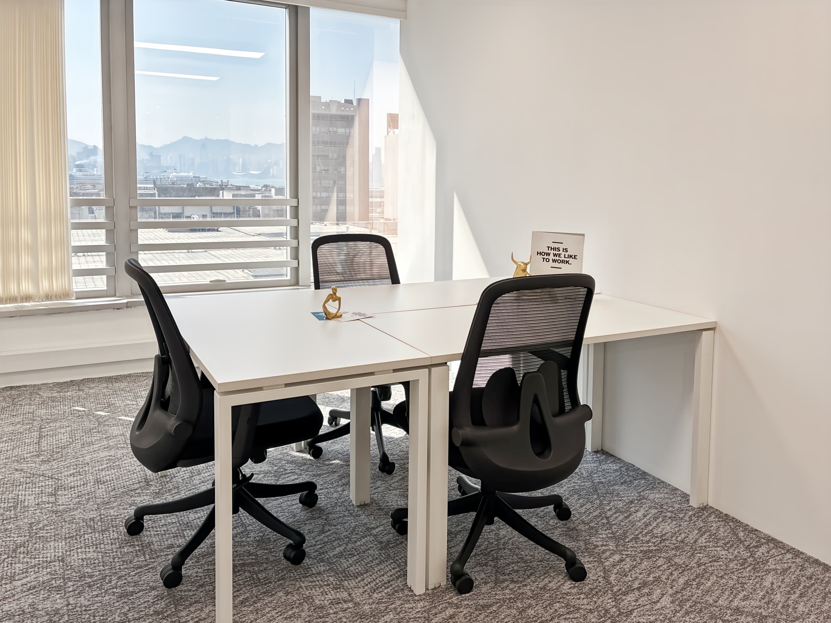 Hong Kong, Two Sky Parc image 5