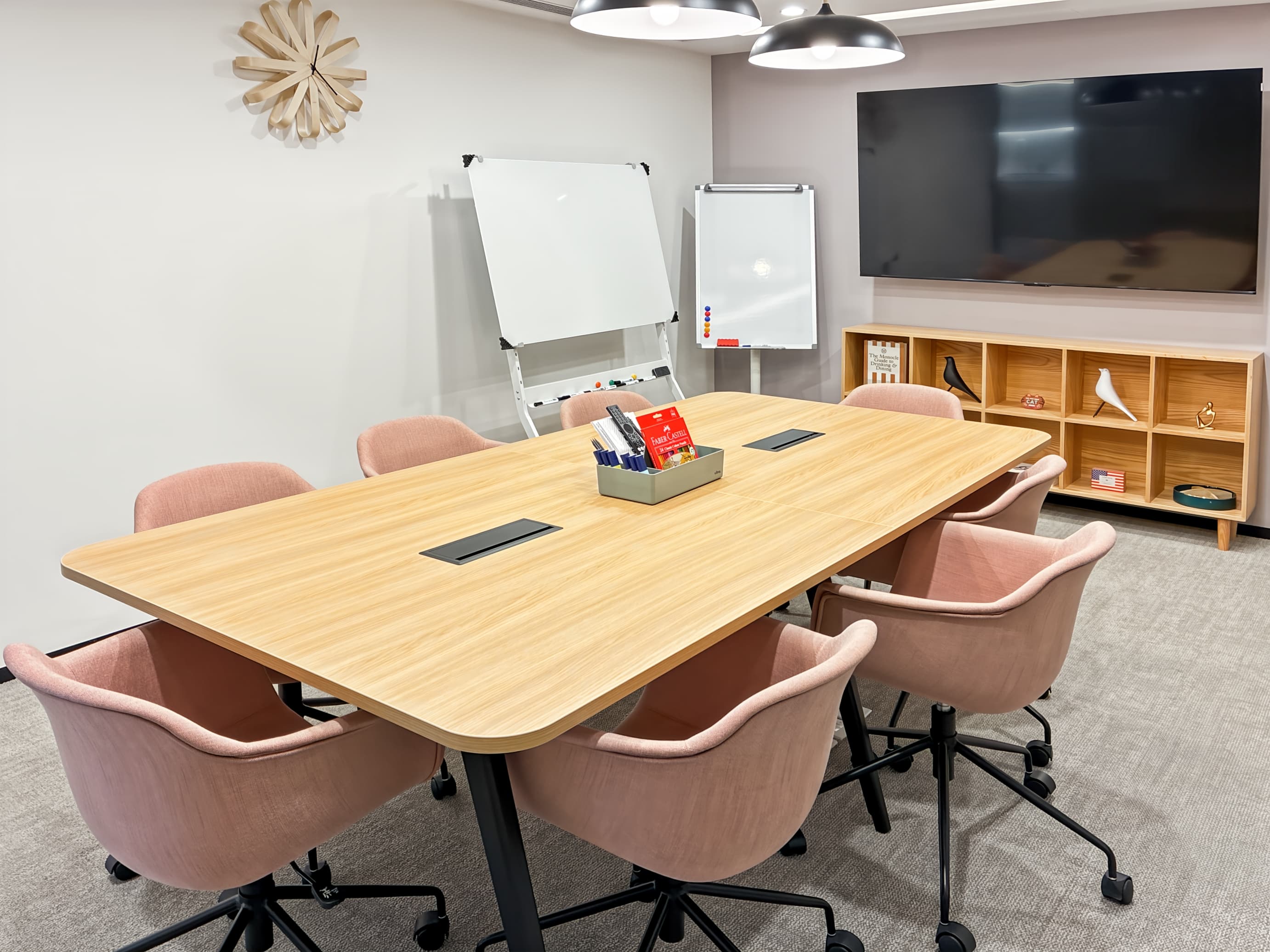 Hong Kong, Two Sky Parc image 4