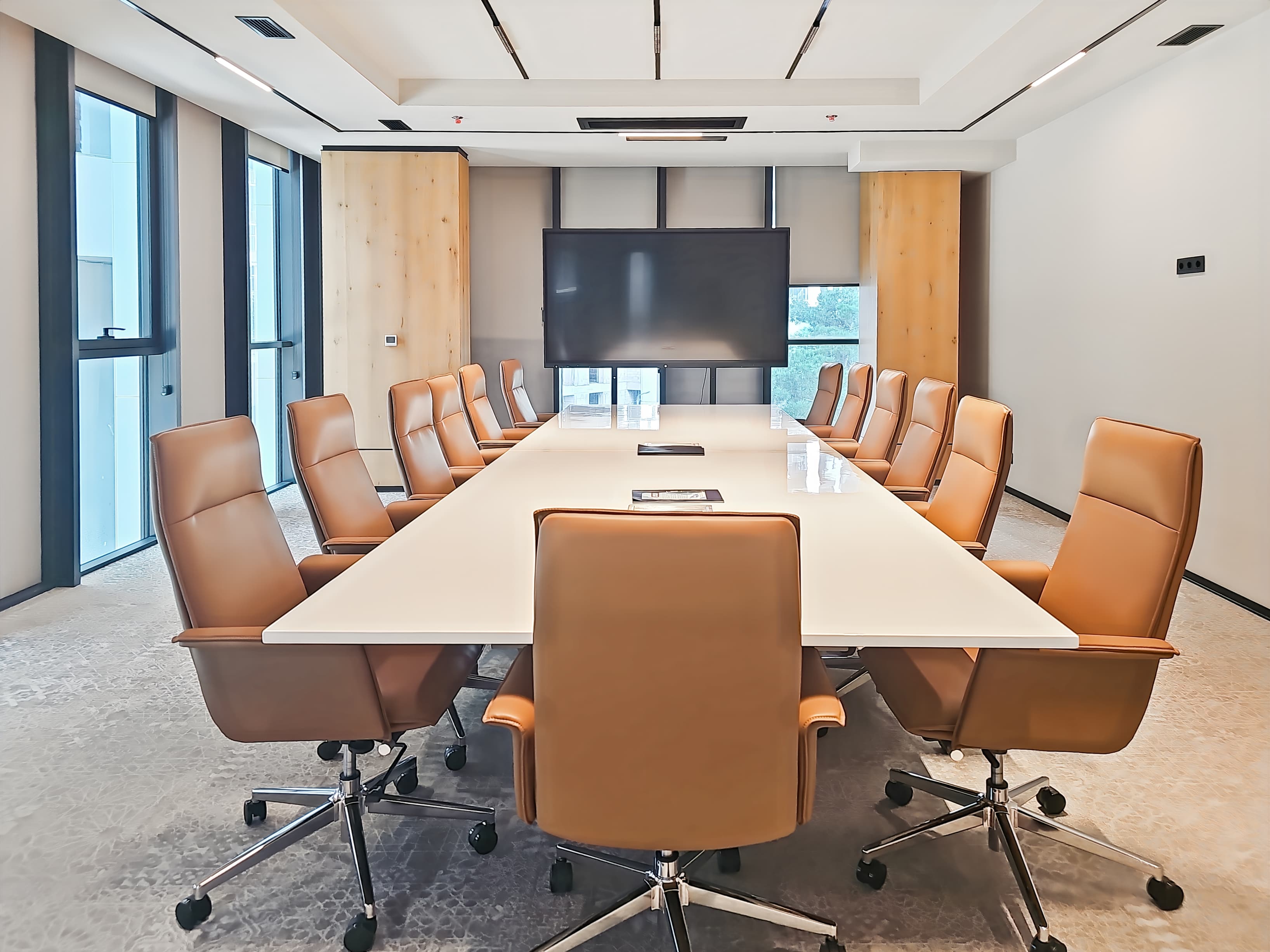 TBILISI, Signature Iliyard image 12