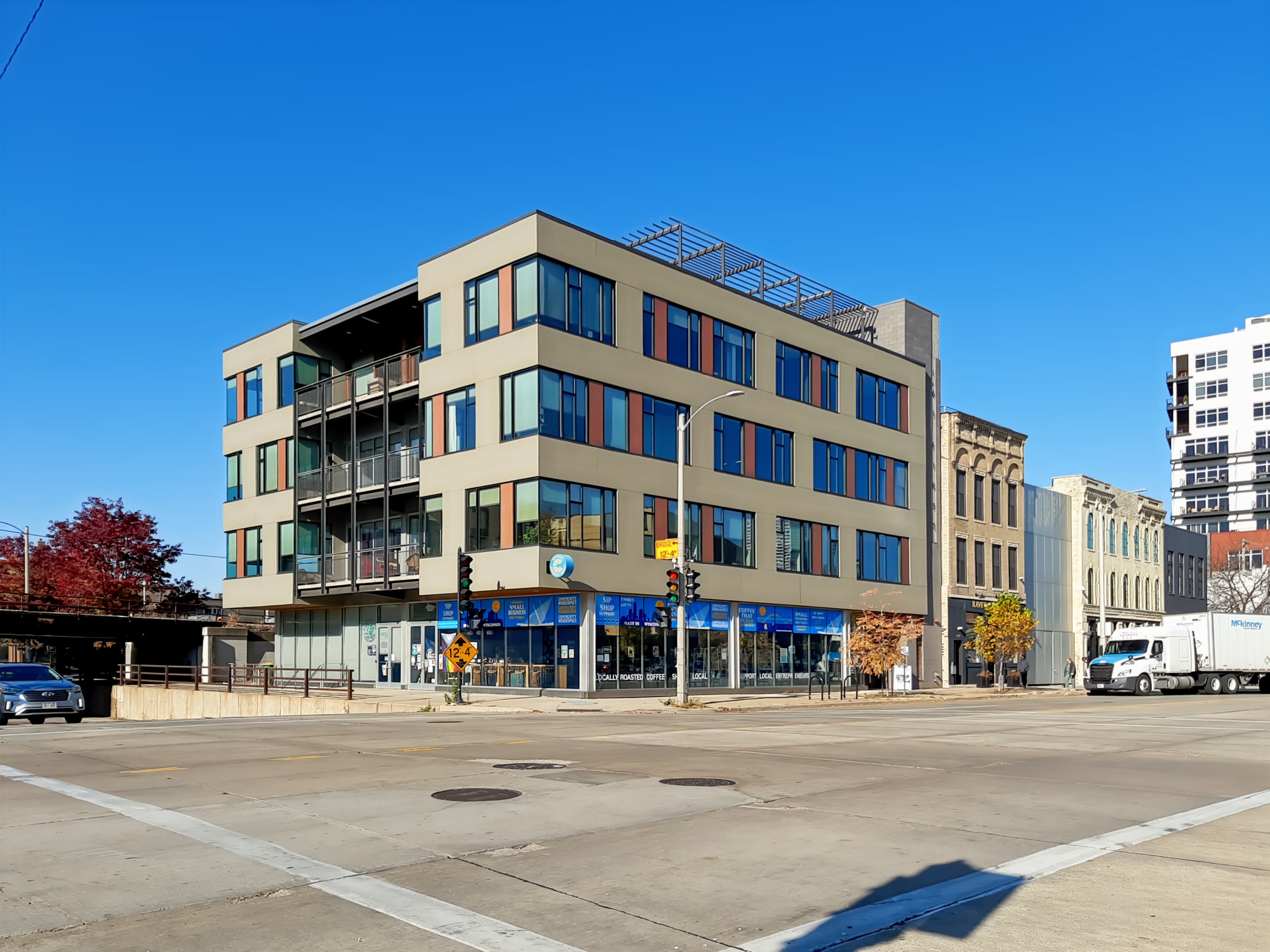 WI, Milwaukee - S 1st Street image 5