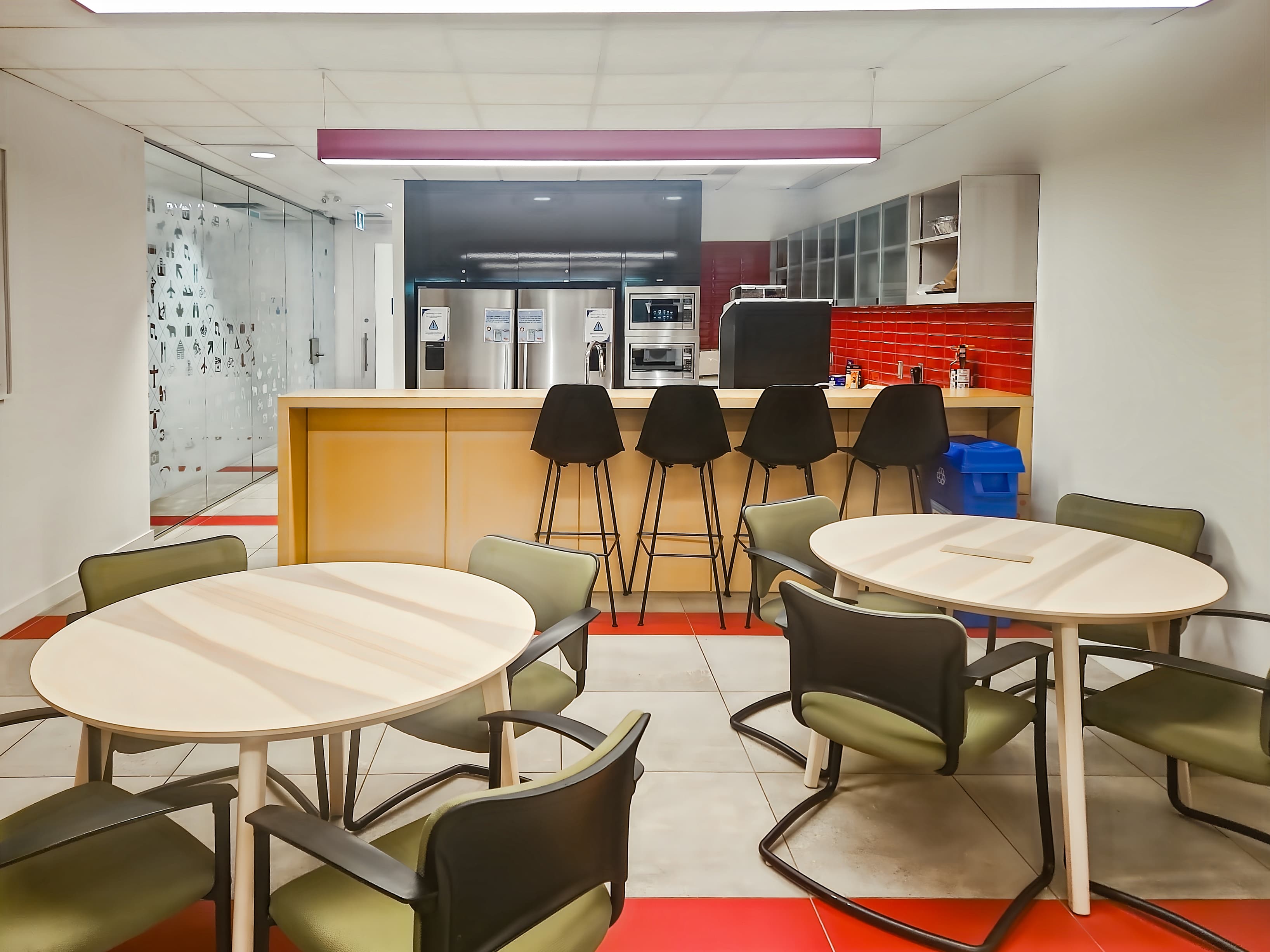 BC, Vancouver - Howe Street image 11