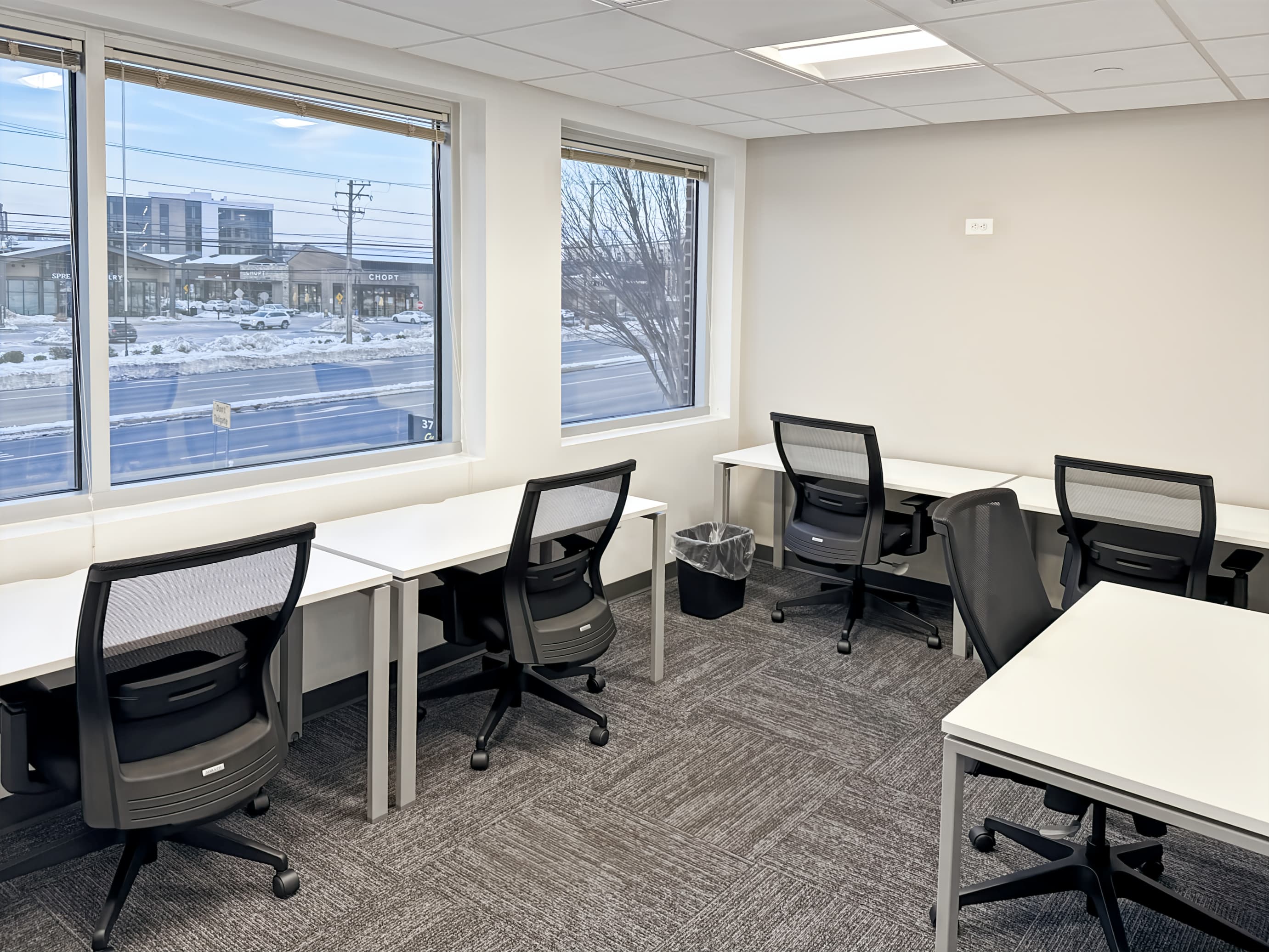 PA, Newtown Square - West Chester Pike image 12