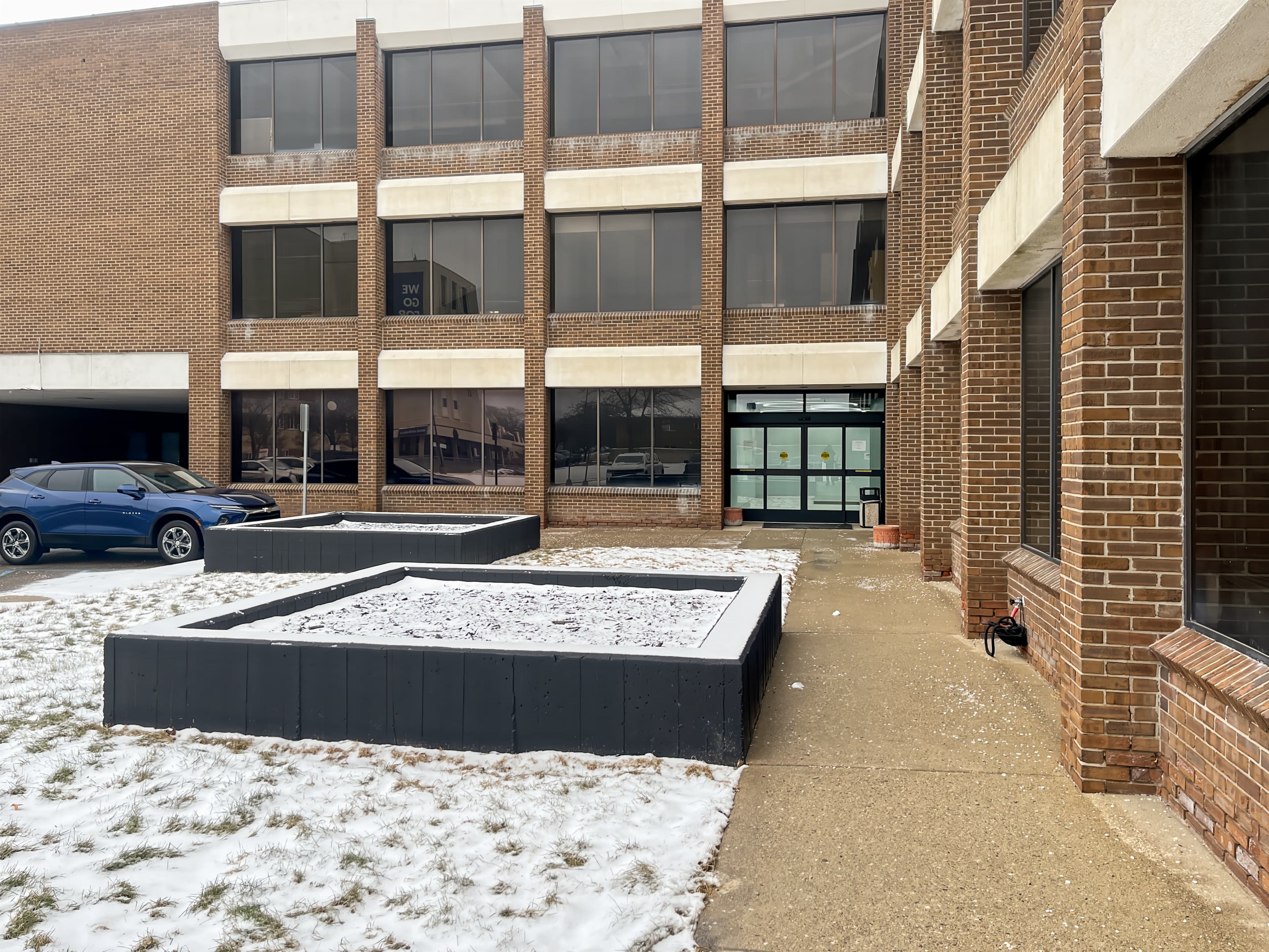 MI, Madison Heights - Dequindre Rd image 11