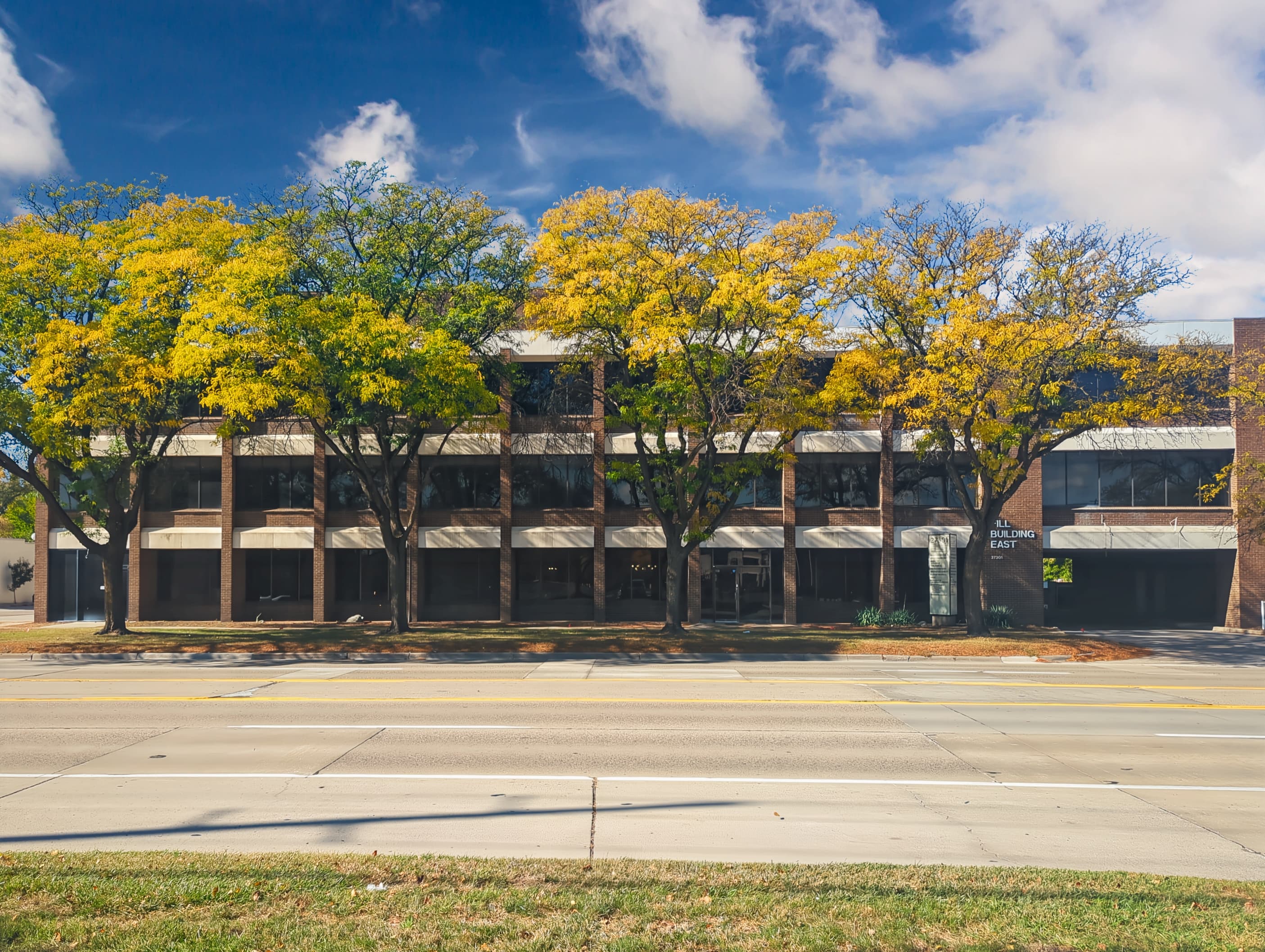 MI, Madison Heights - Dequindre Rd image 13